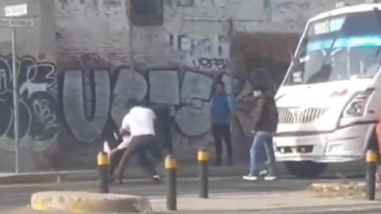 Conductores de la Ruta 67 y 86 protagonizan pelea en plena vía pública
