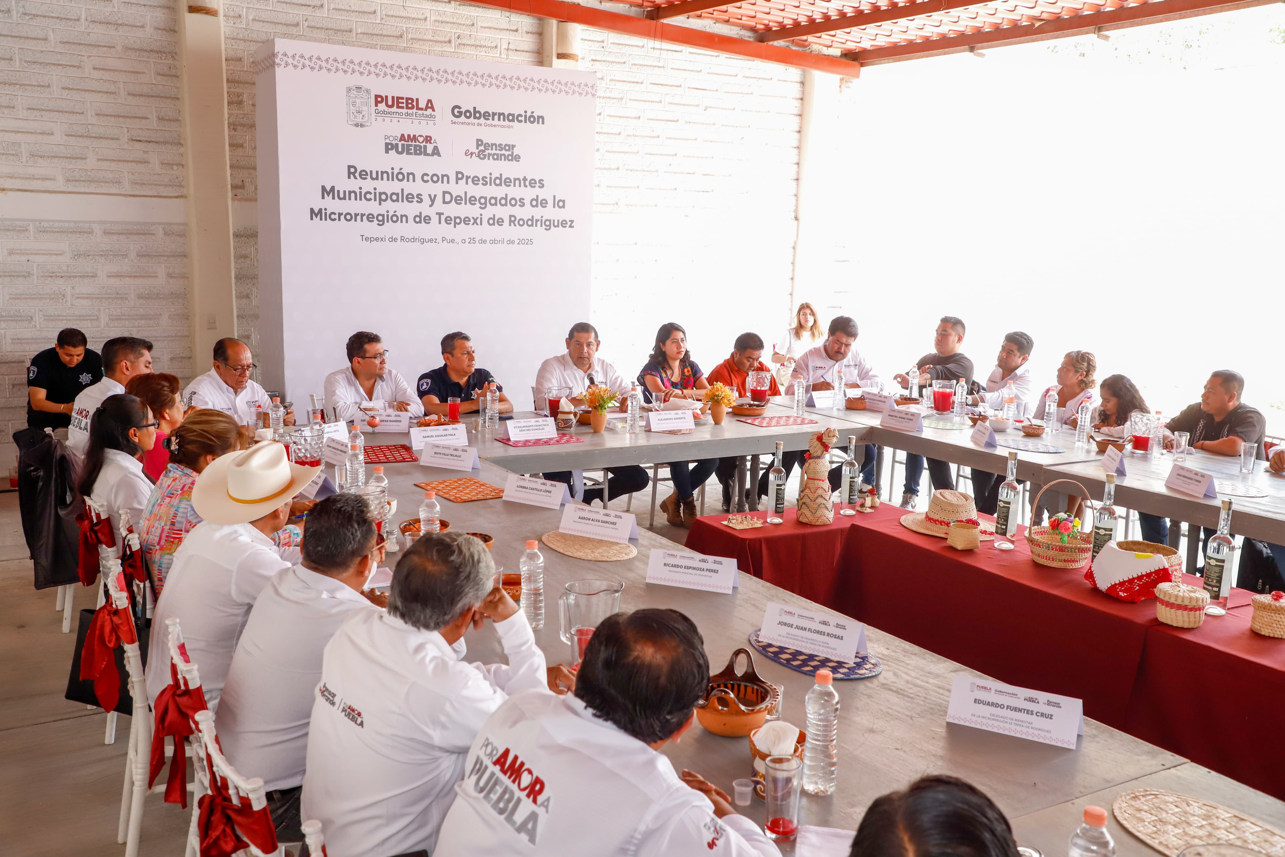 Armenta impulsa obras comunitarias para evitar despilfarro de recursos públicos