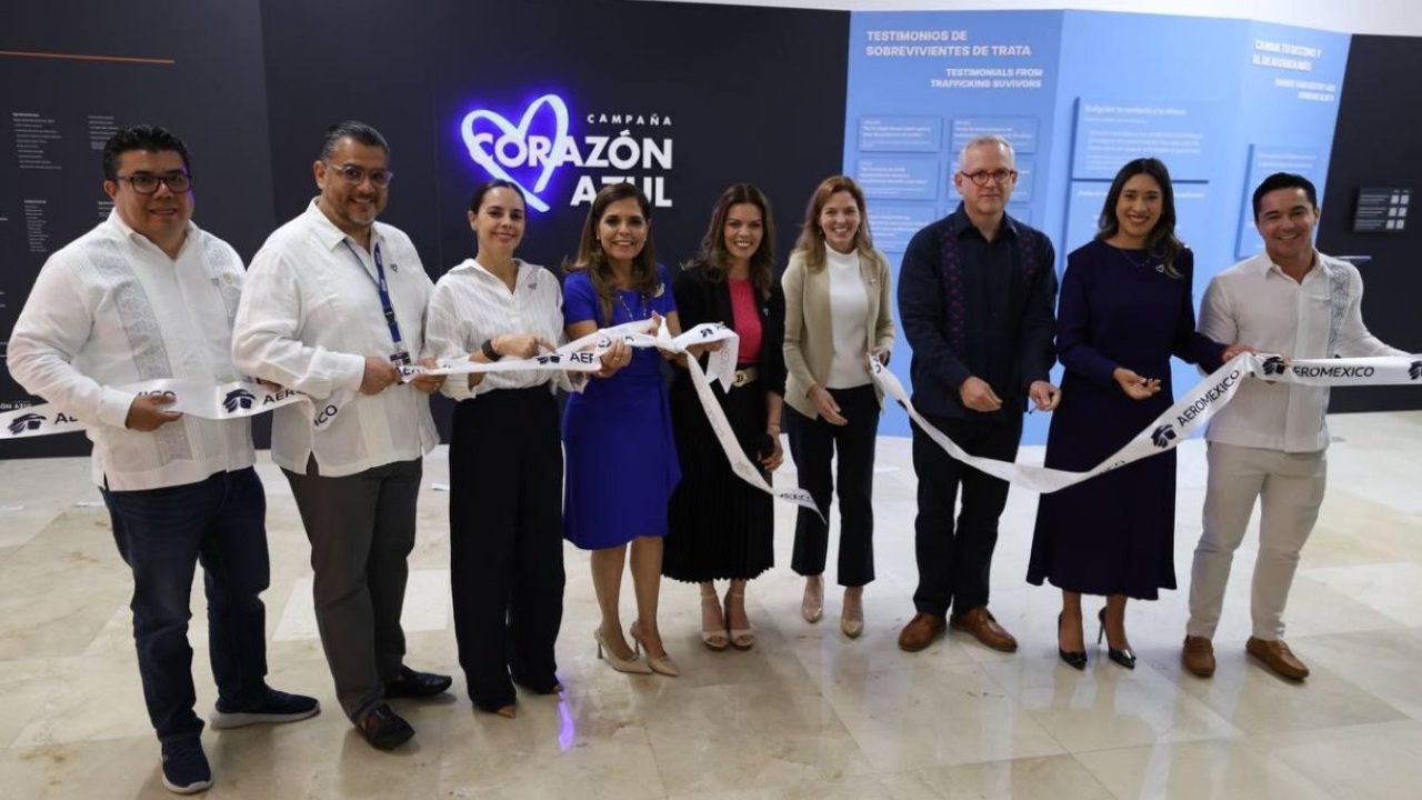Aeroméxico inaugura en Cancún exposición itinerante sobre la trata de personas