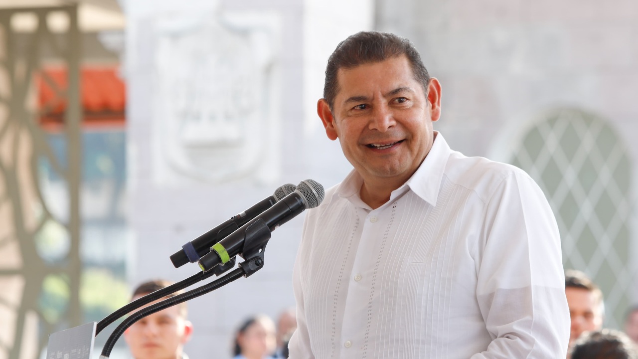 Armenta resalta apoyo estatal y federal a las mujeres poblanas