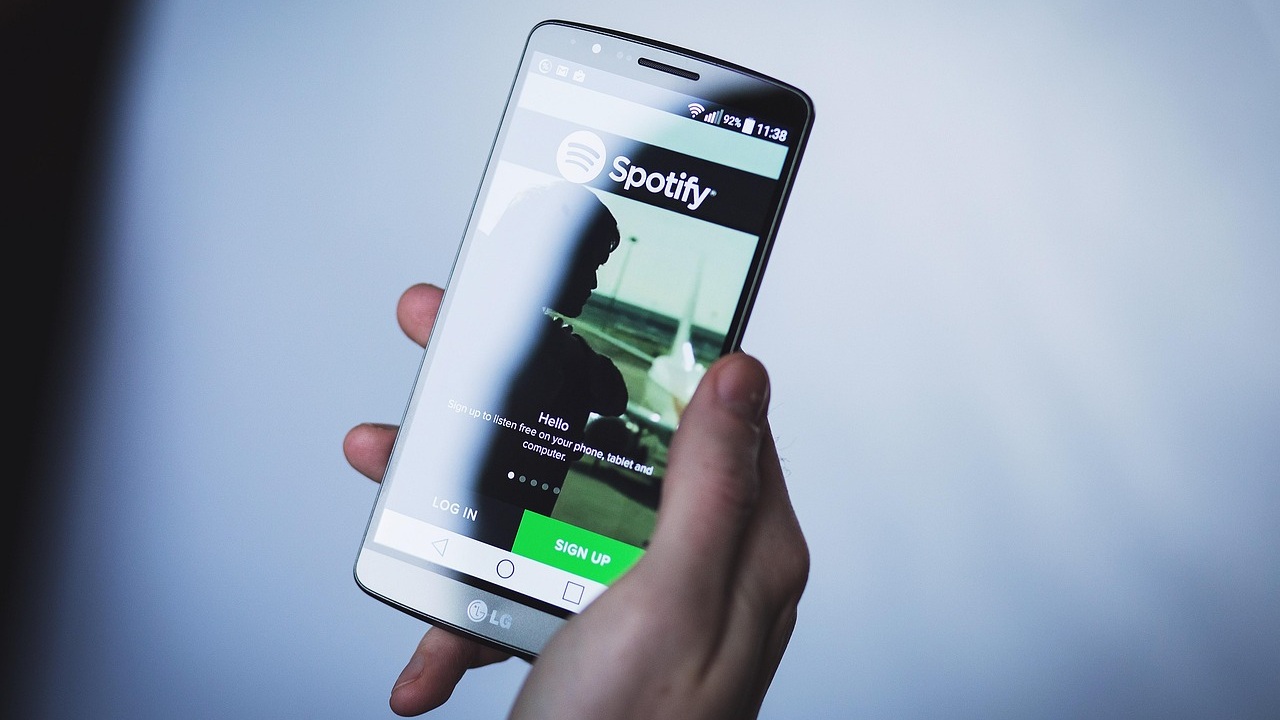 Spotify enfrenta caída global de su servicio de streaming