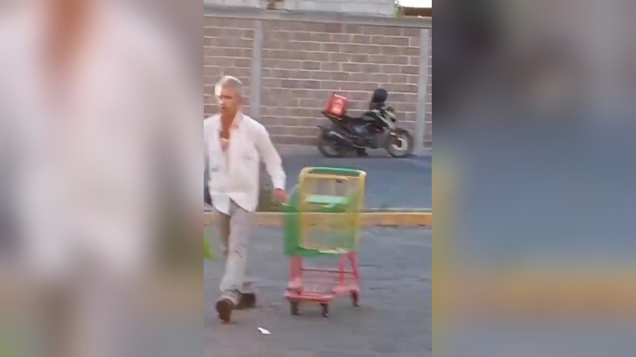 Hombre amenaza a clientes en Bodega Express por no recibir propina