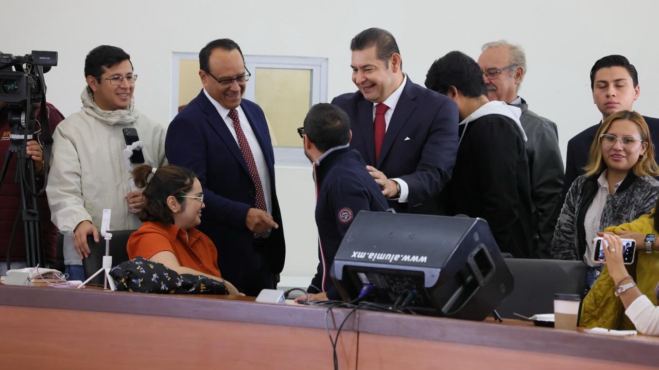 En Puebla se respetan derechos humanos y la libertad de expresión: Armenta