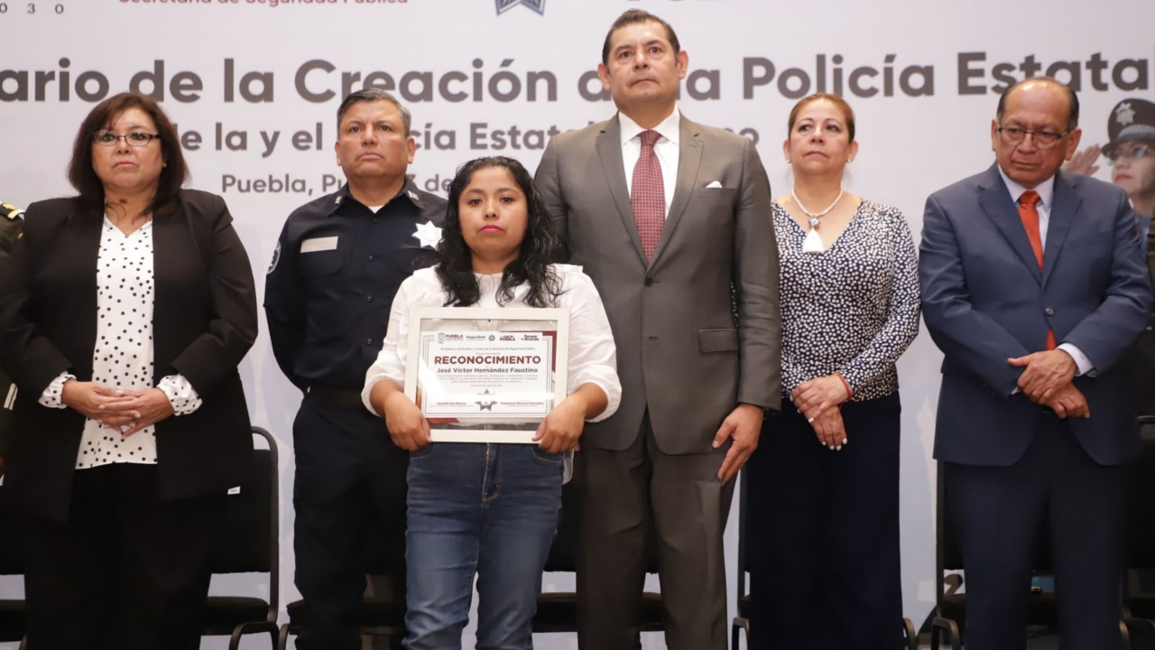 Gobierno mejora condiciones de vida y trabajo de policías poblanos