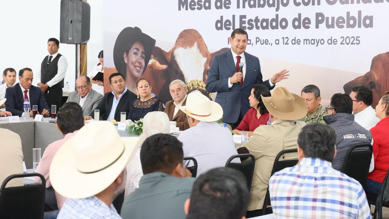 Armenta subraya el papel del sector ganadero en el desarrollo estatal