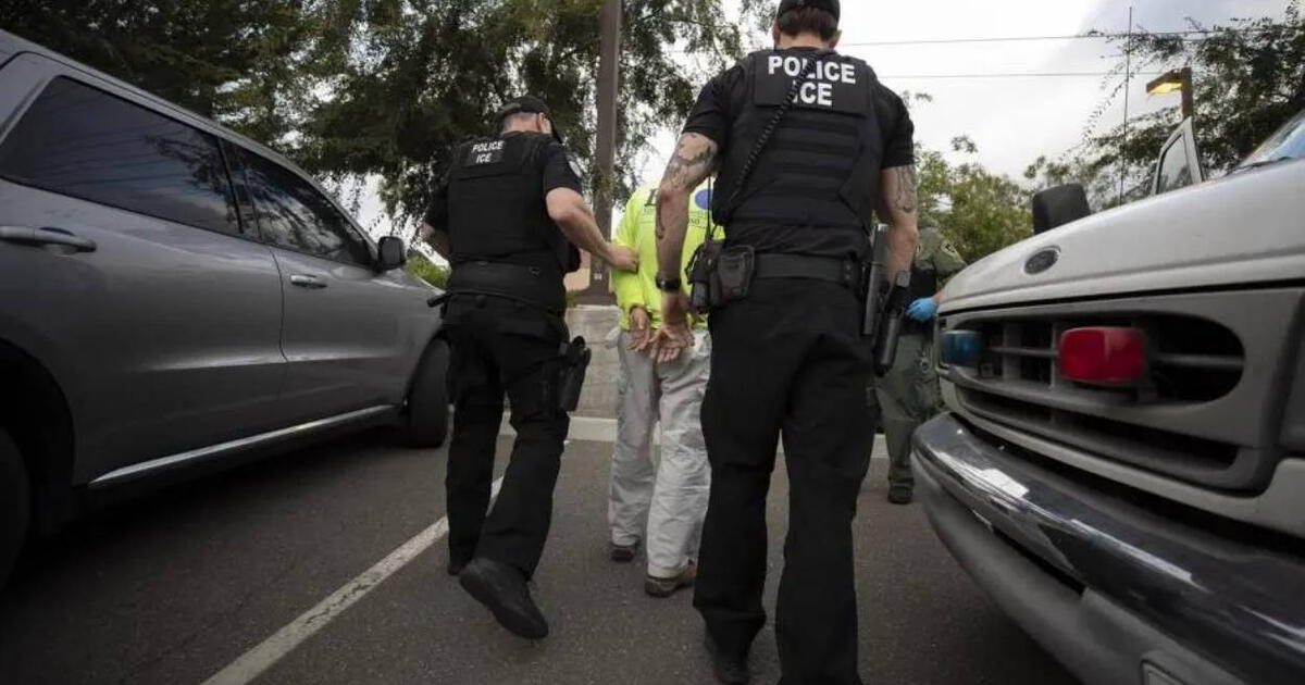 222 mexicanos detenidos en redadas migratorias en Estados Unidos