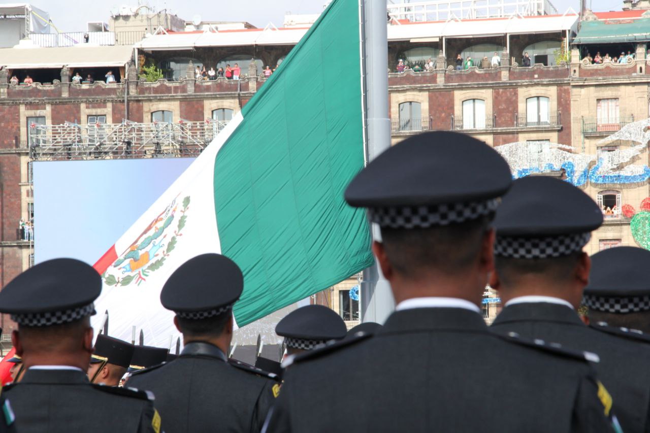 Proponen permitir que militares asuman cargos públicos
