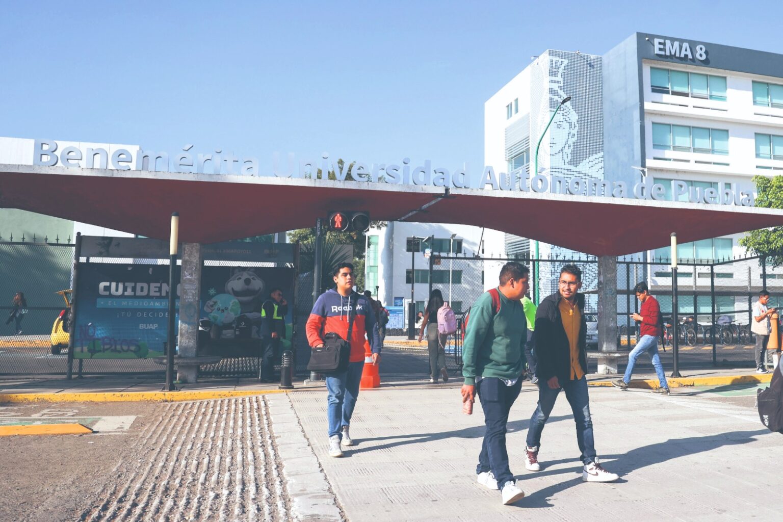 BUAP inicia aplicación de exámenes en línea para ingreso a preparatoria y licenciatura