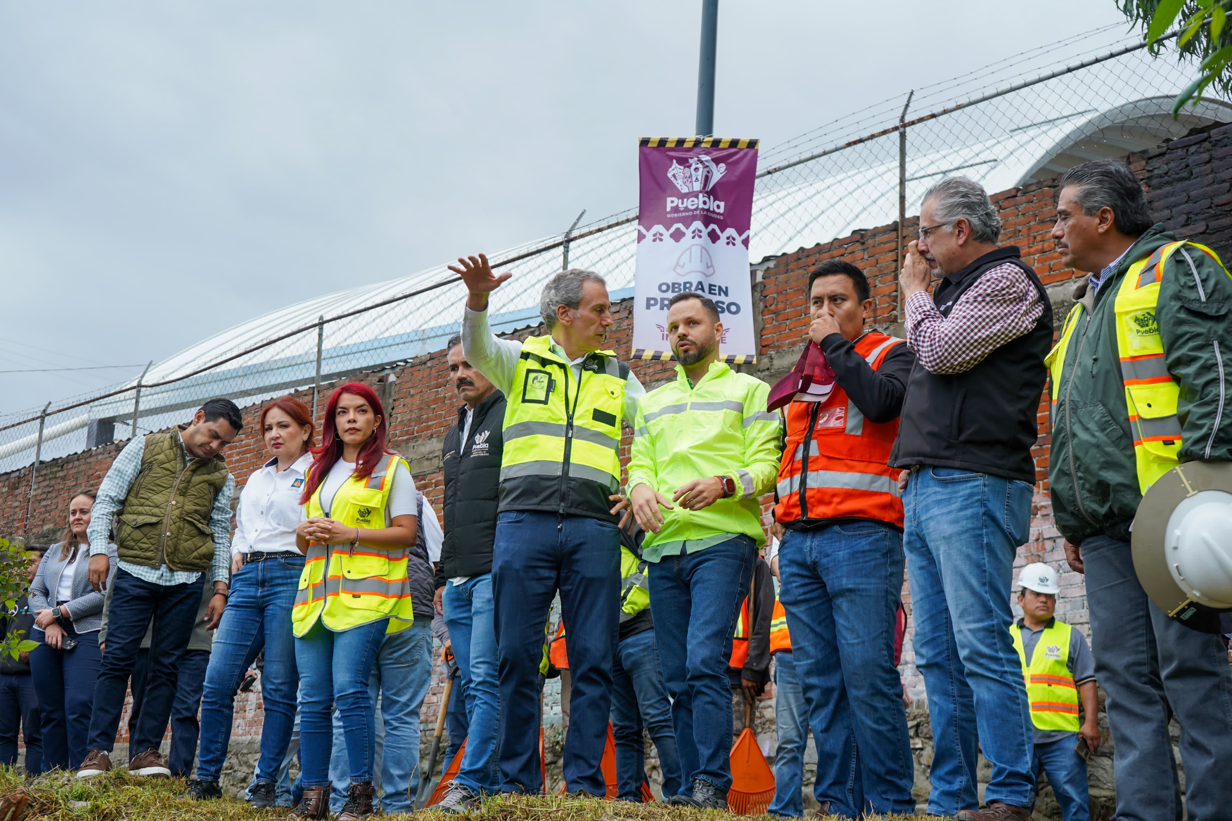 Supervisa Pepe Chedraui trabajos de desazolve y limpieza en vasos reguladores, barrancas y ríos de la capital