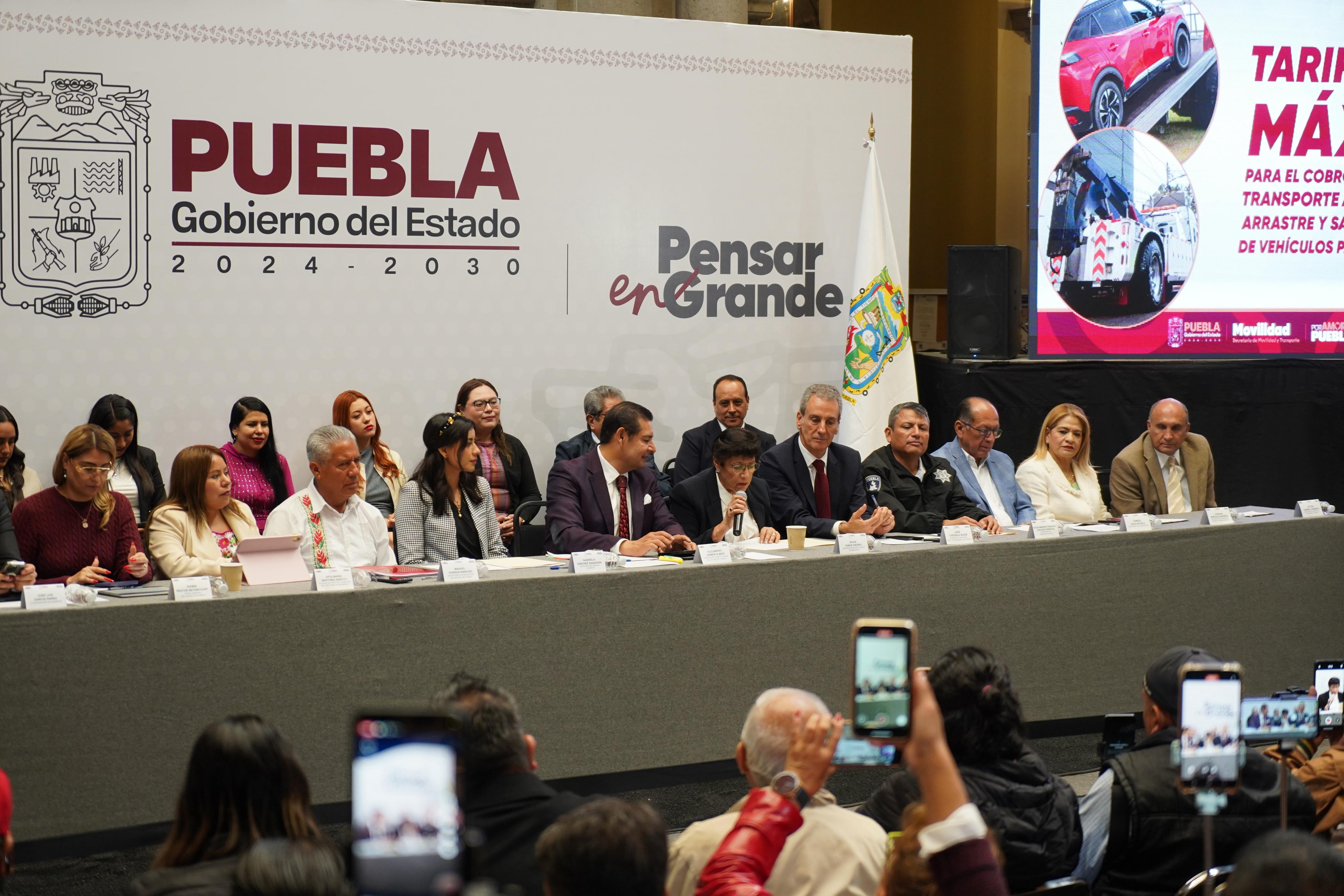 Anuncian nuevas tarifas máximas para servicios de arrastre y depósito en Puebla