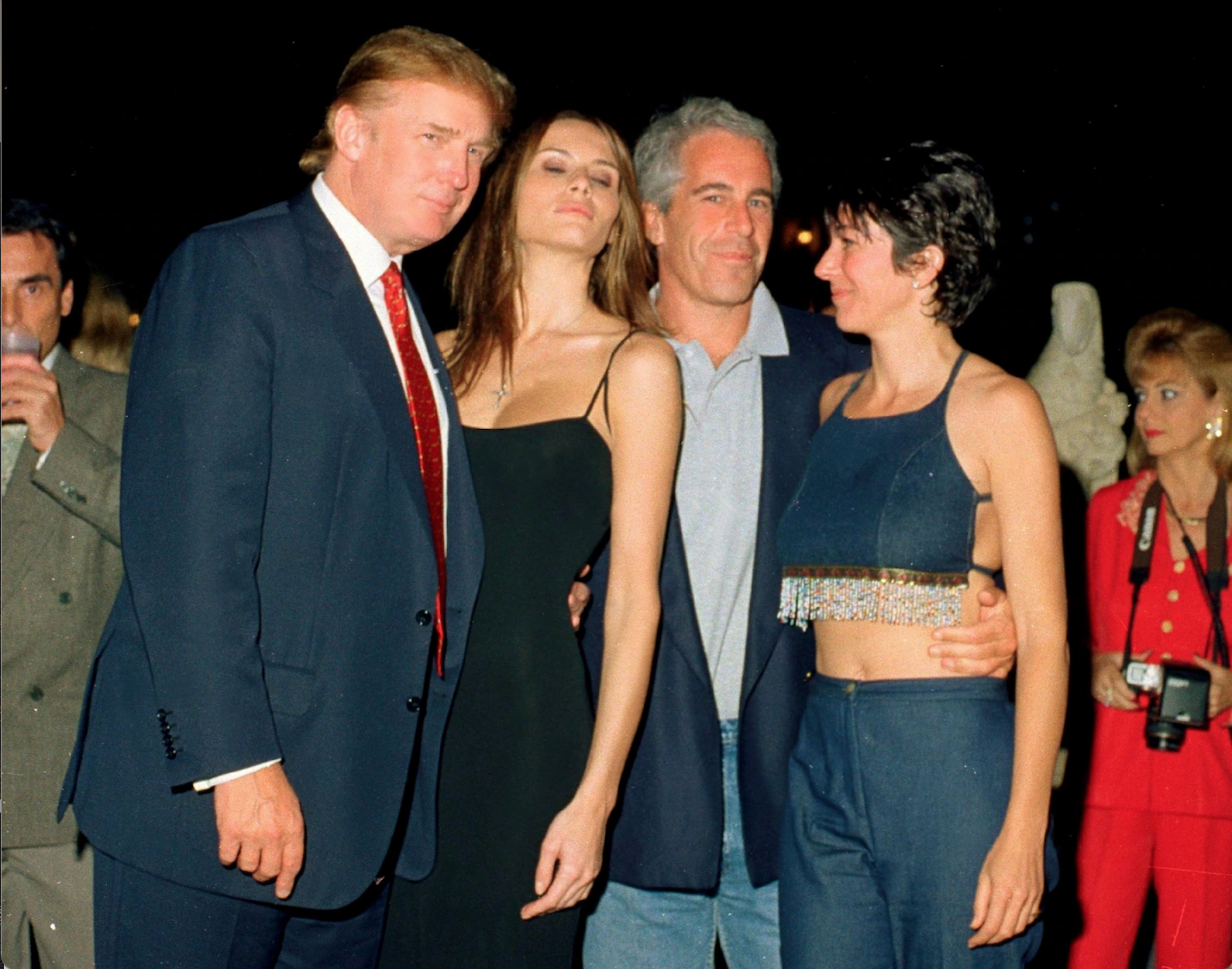 FBI confirma suicidio de Jeffrey Epstein y descarta existencia de lista de clientes