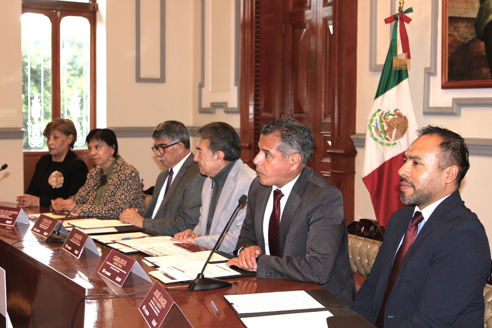 Gobierno de Puebla Capital y BUAP suman esfuerzos para alfabetizar a población en zonas vulnerables