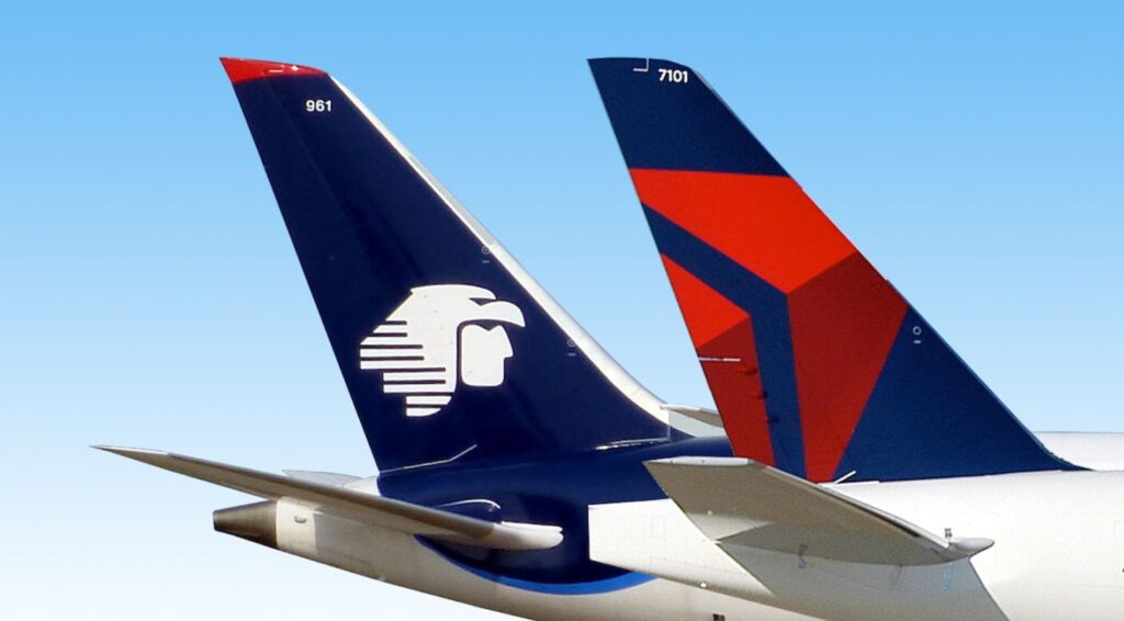 Trump impone restricciones aéreas y amenaza alianza Delta-Aeroméxico