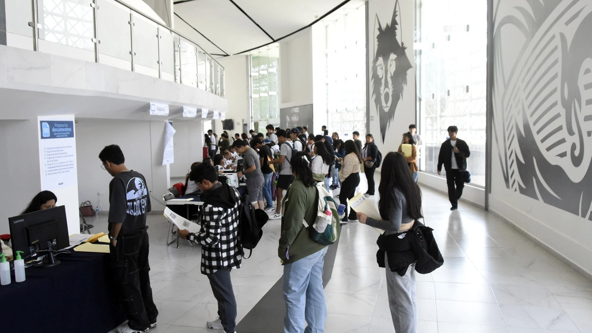 BUAP abre convocatoria extraordinaria para corrimiento y asignación de lugares disponibles 2025