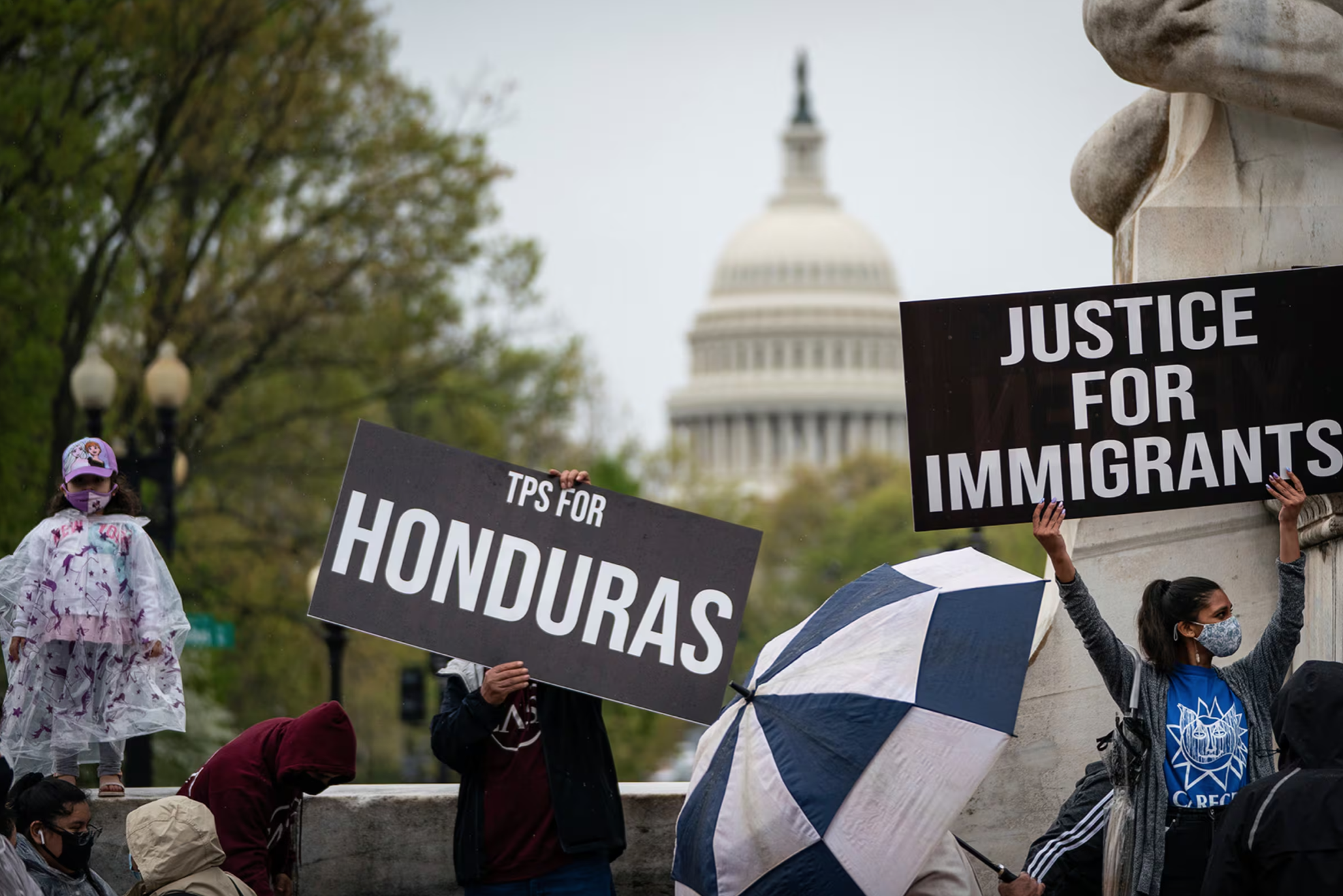Tribunal federal suspende fin del TPS para migrantes de Honduras, Nicaragua y Nepal