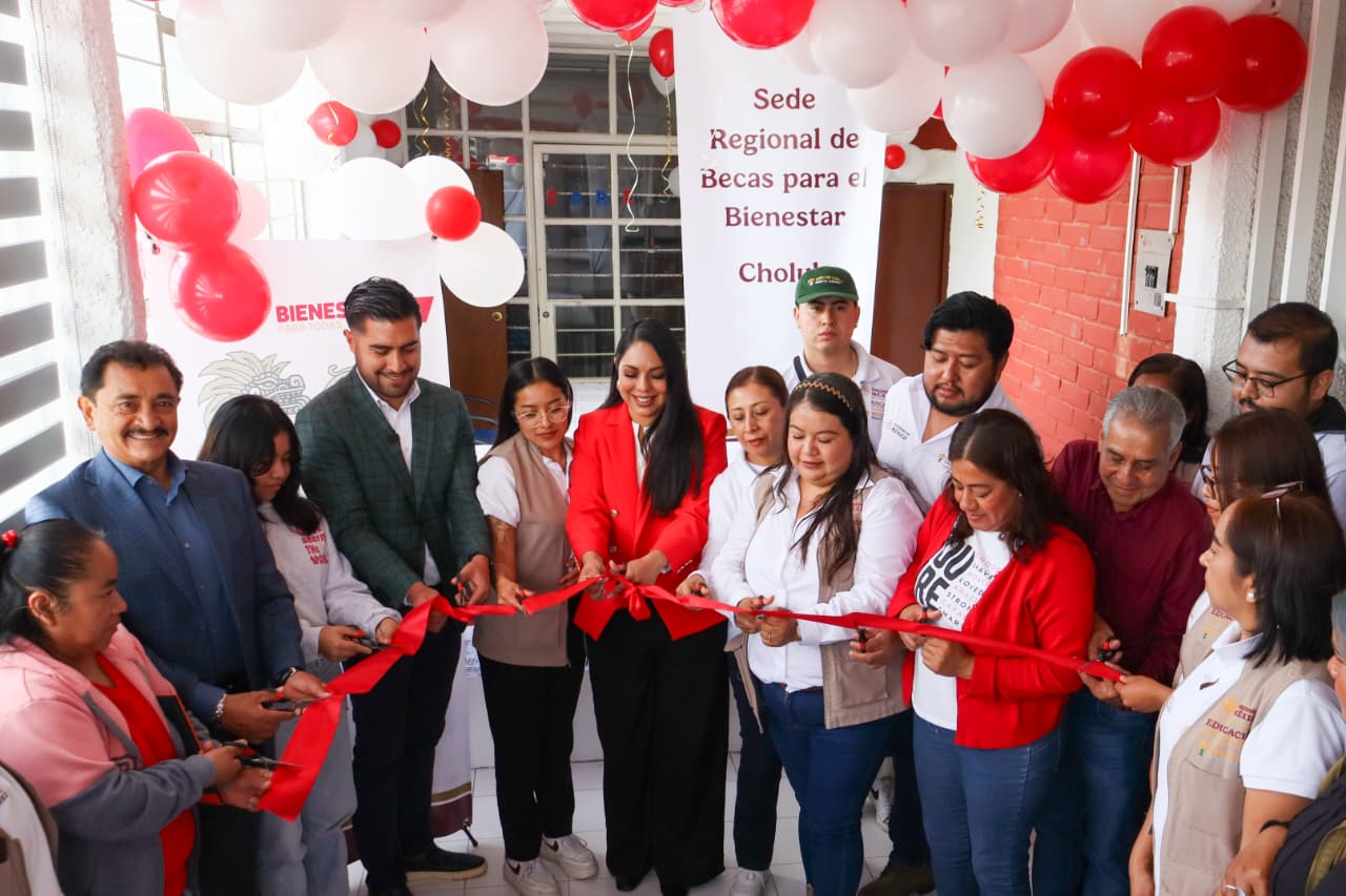 Inauguran en San Pedro Cholula la Sede Regional de Becas para el Bienestar