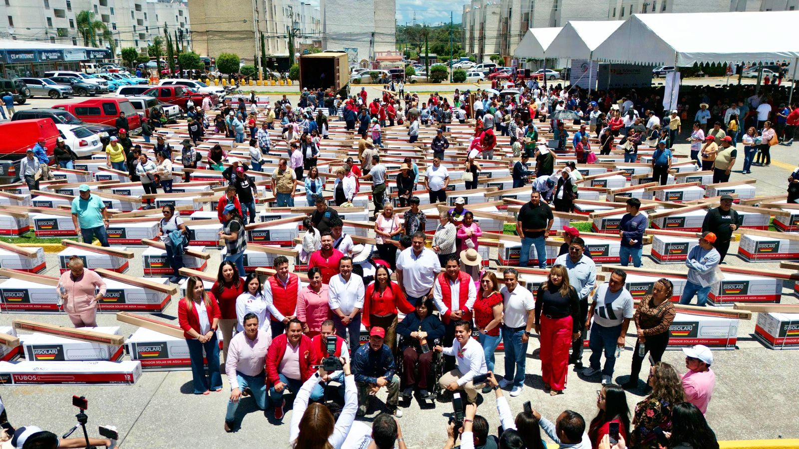 Red Comunitaria “Puebla en el Corazón”: Liz Sánchez lanza apoyo social con 343 calentadores solares