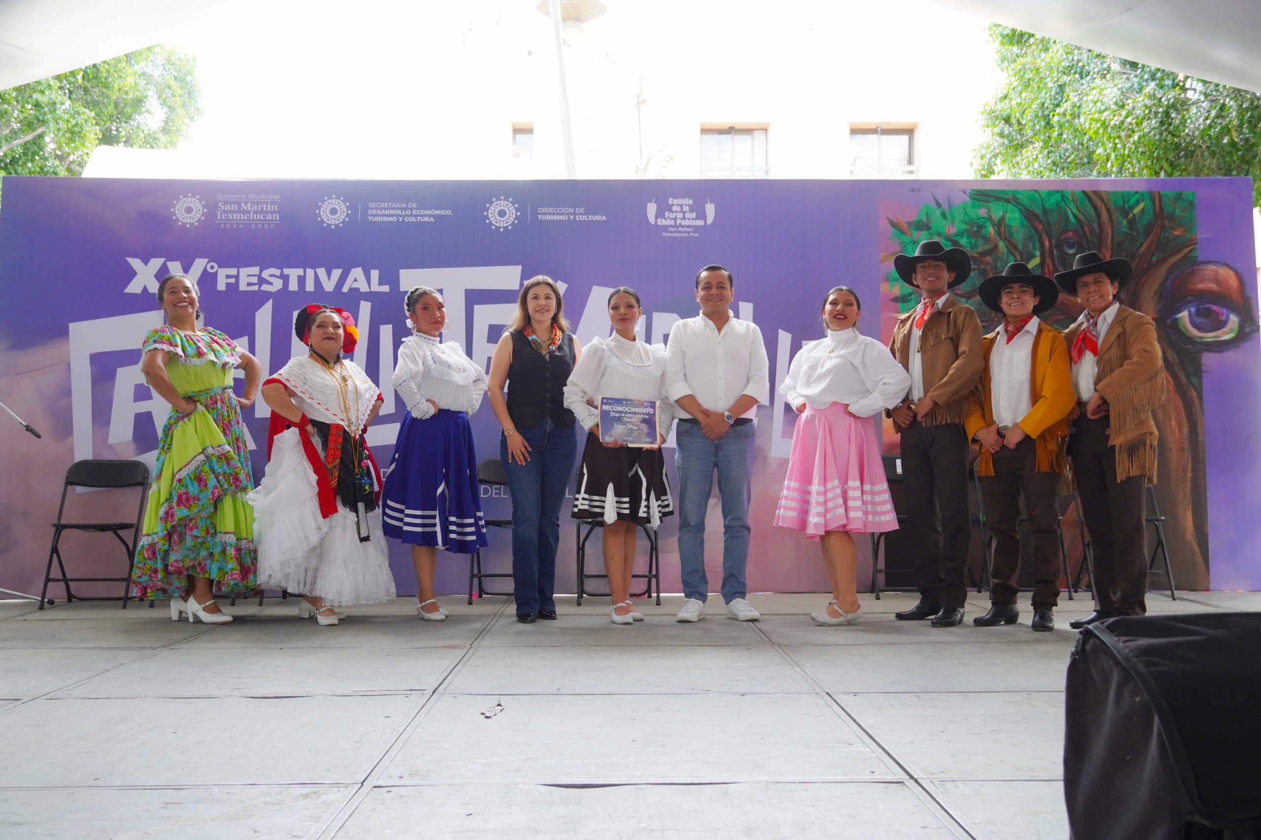 Familias disfrutan el Festival Calpulli Texmocalli en Texmelucan con arte, cultura y gastronomía