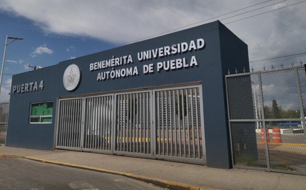 BUAP concluye inscripciones de nivel superior y prepara registro en sedes regionales