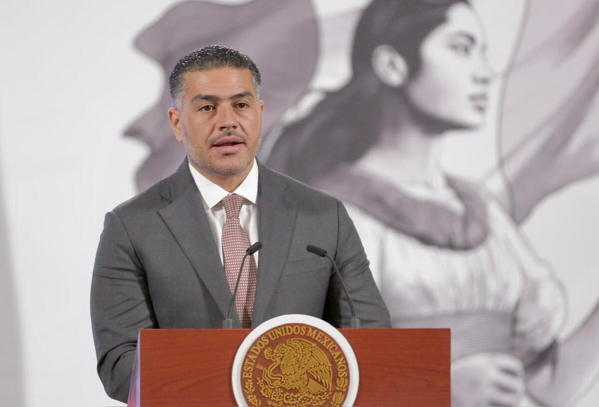 Gobierno descarta vínculos de militares y políticos con narco; admite casos en policías locales