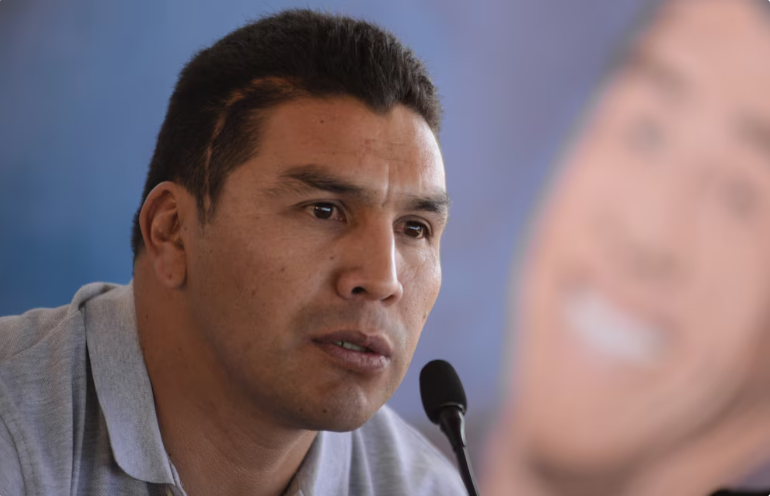 Hijos de Salvador Cabañas buscan declararlo insano mental para disponer de sus bienes