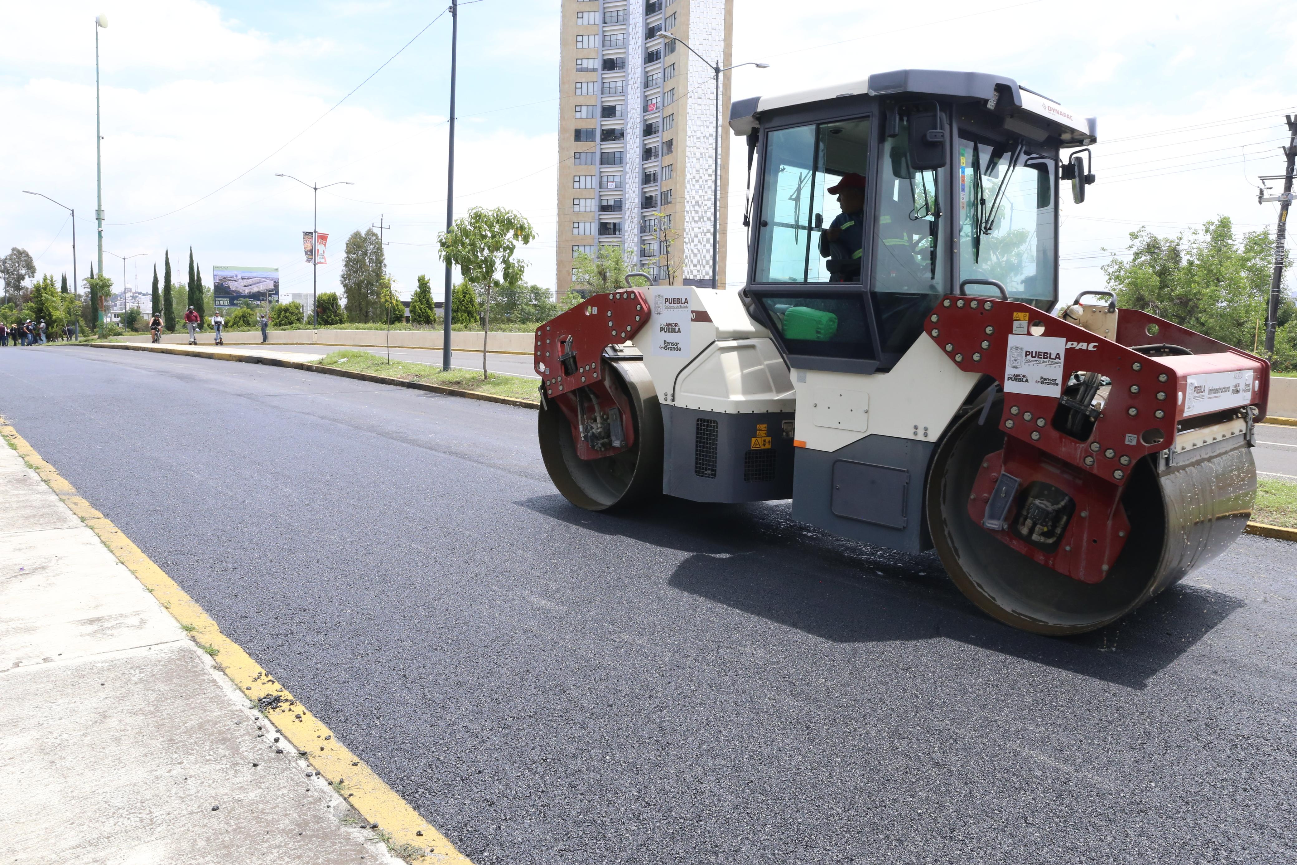 Con 1.3 millones de pesos mensuales, Ayuntamiento de Puebla operará los nuevos módulos de pavimentación que compró el Estado