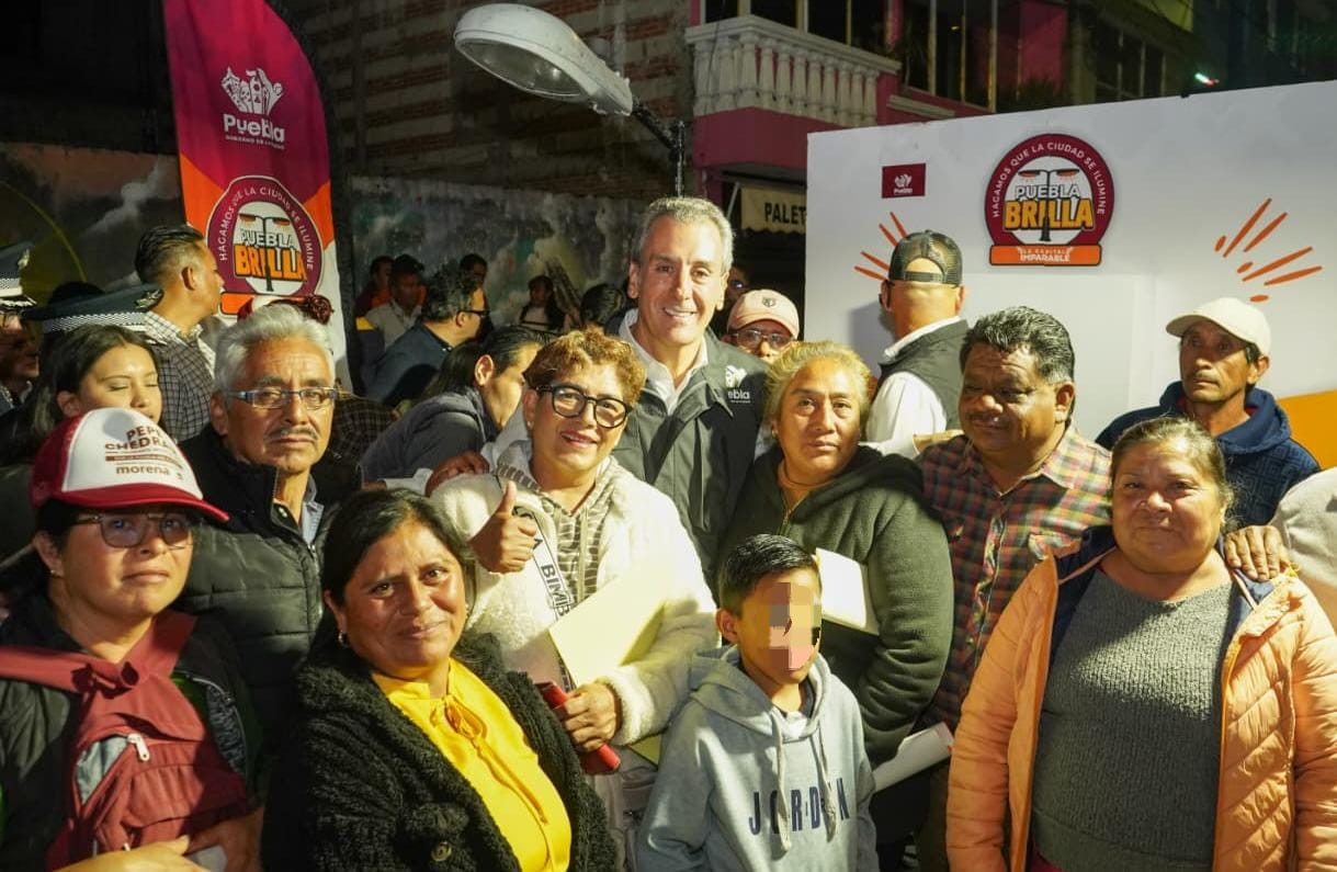 Pepe Chedraui moderniza 200 luminarias en San Sebastián Aparicio con el programa “Puebla Brilla”