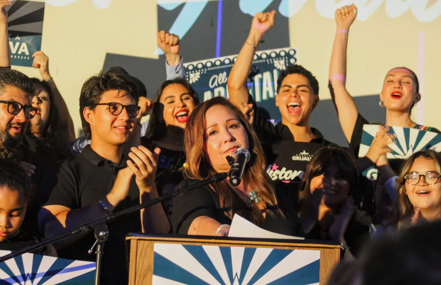 Adelita Grijalva gana elección especial en Arizona y se perfila para impulsar votación sobre archivos de Epstein