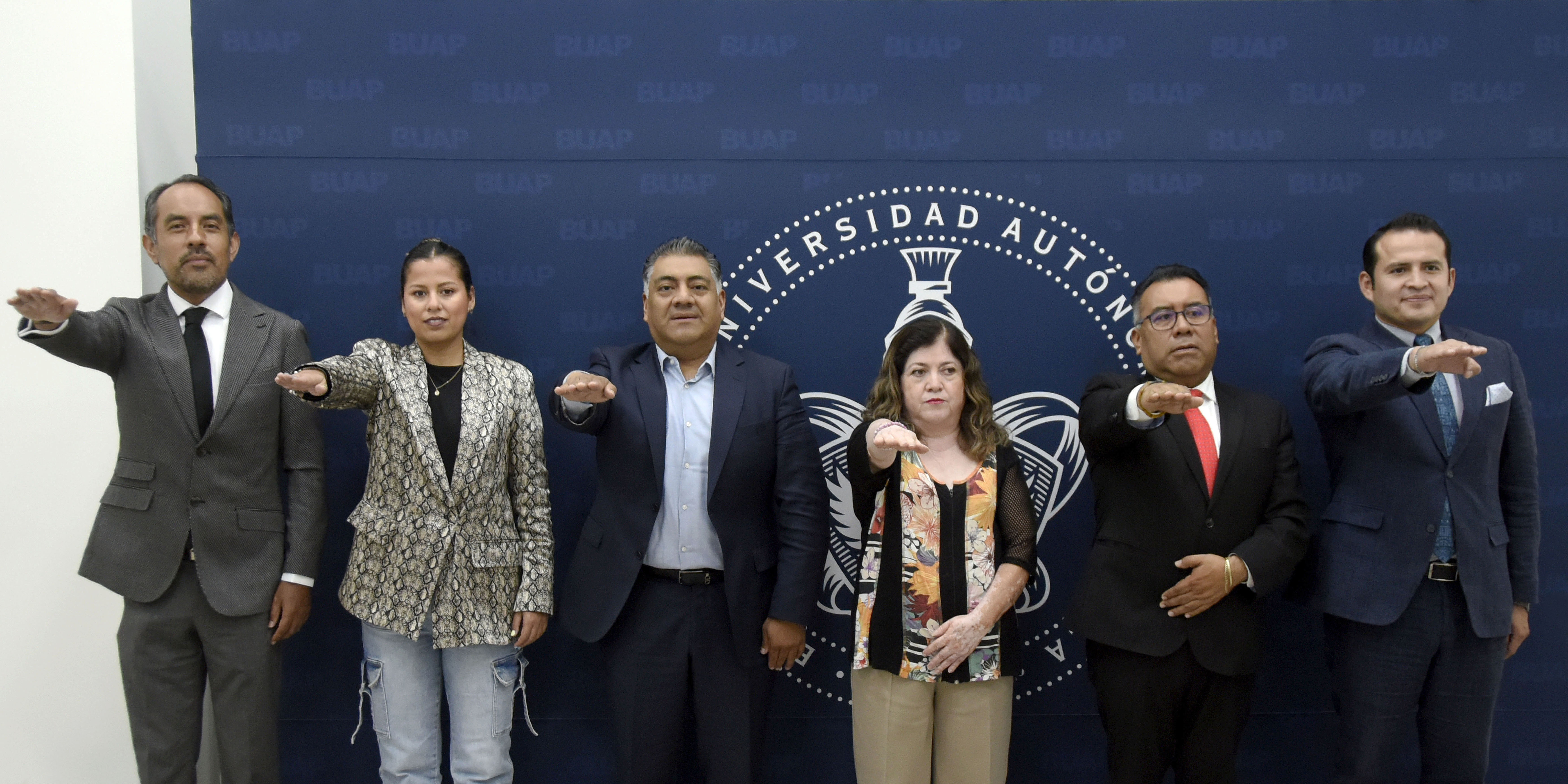 Damián Hernández asume como nuevo secretario general de la BUAP; Lilia Cedillo ajusta su equipo