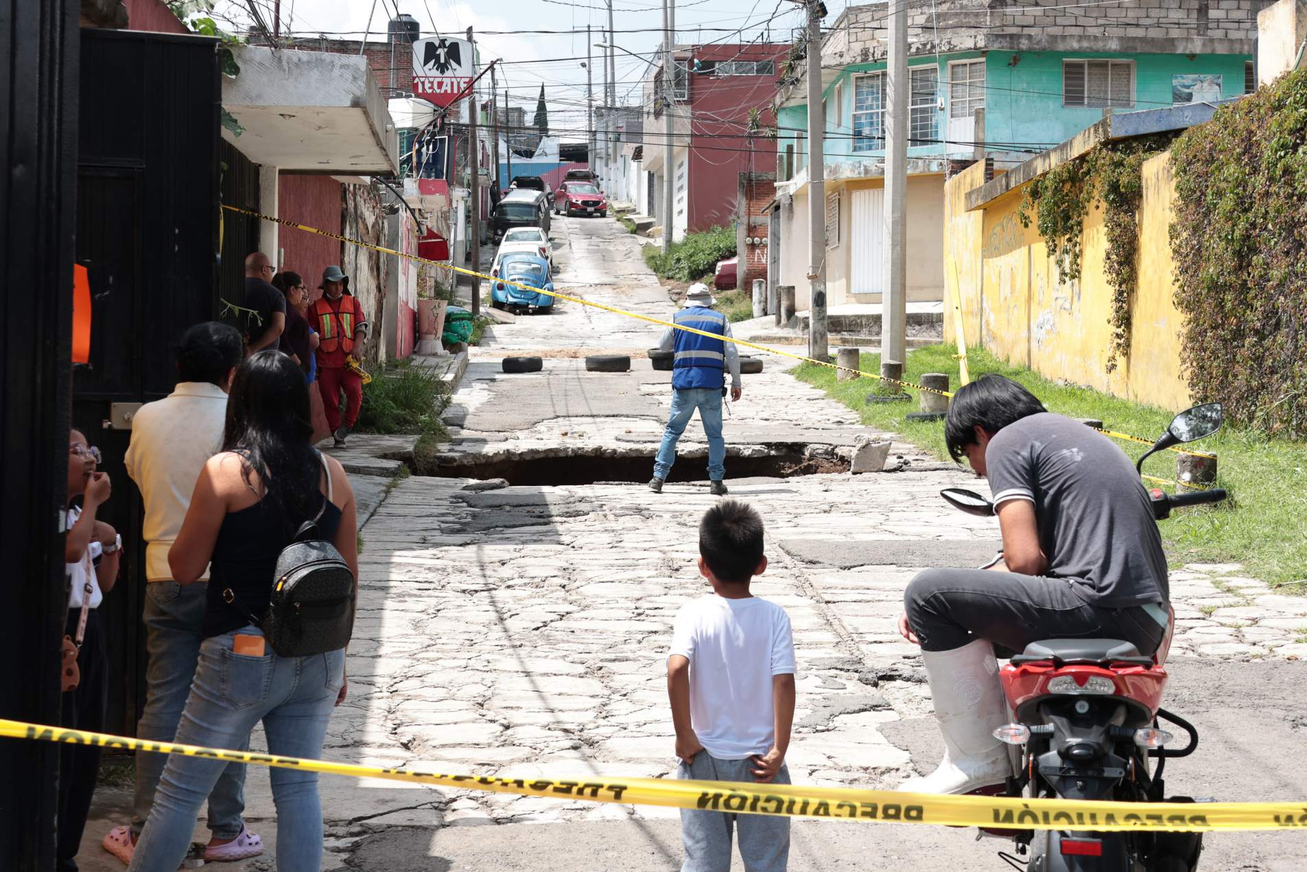 Ayuntamiento de Puebla destinaría más de 3 millones de pesos para reparar socavones en la capital