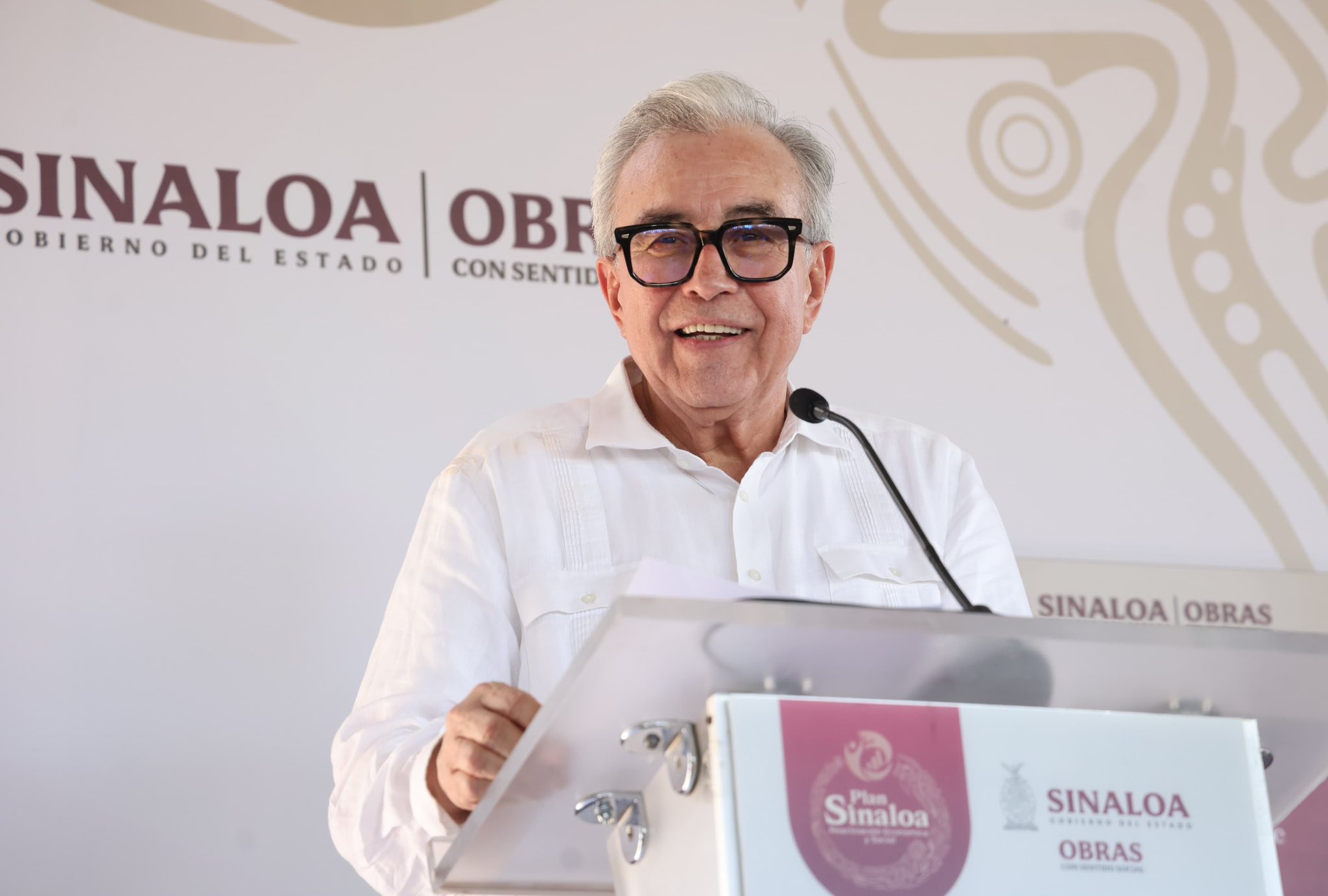 Gobernador de Sinaloa descarta pesquisas contra Grupo Salinas tras denuncia de Ricardo Salinas Pliego