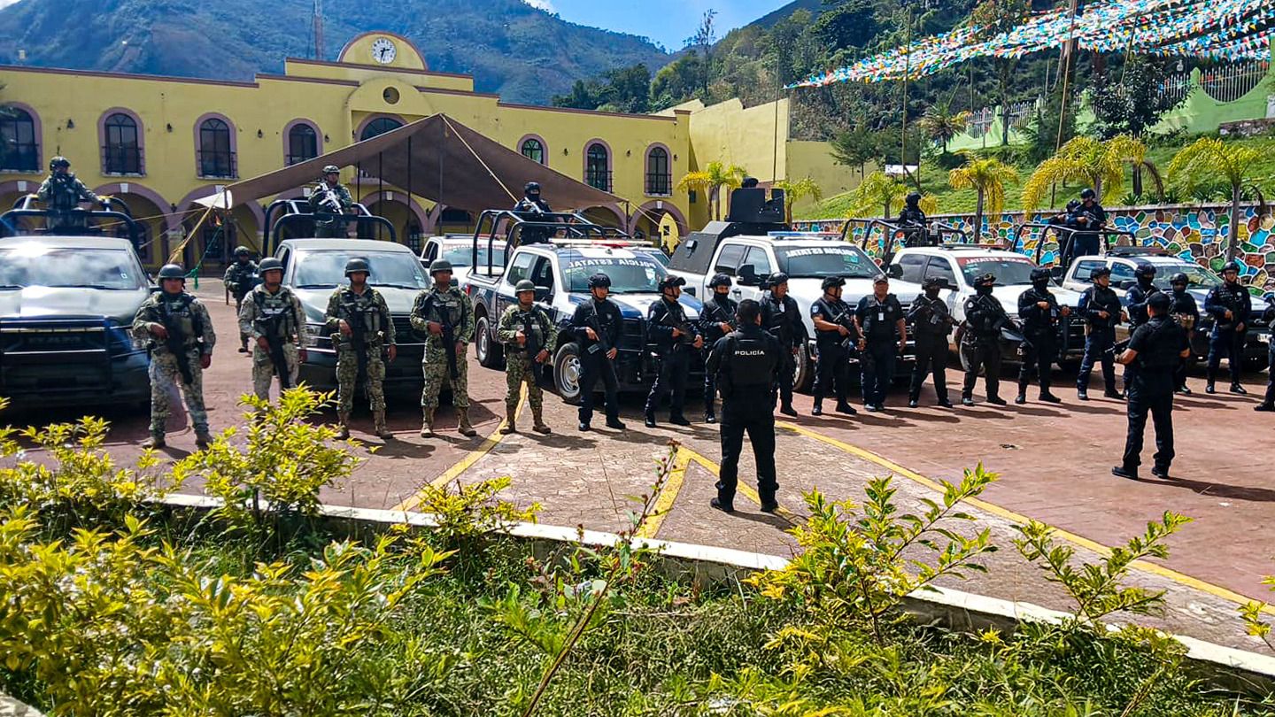 Refuerzan con Ejército y Policía Estatal la seguridad en Eloxochitlán tras triple homicidio