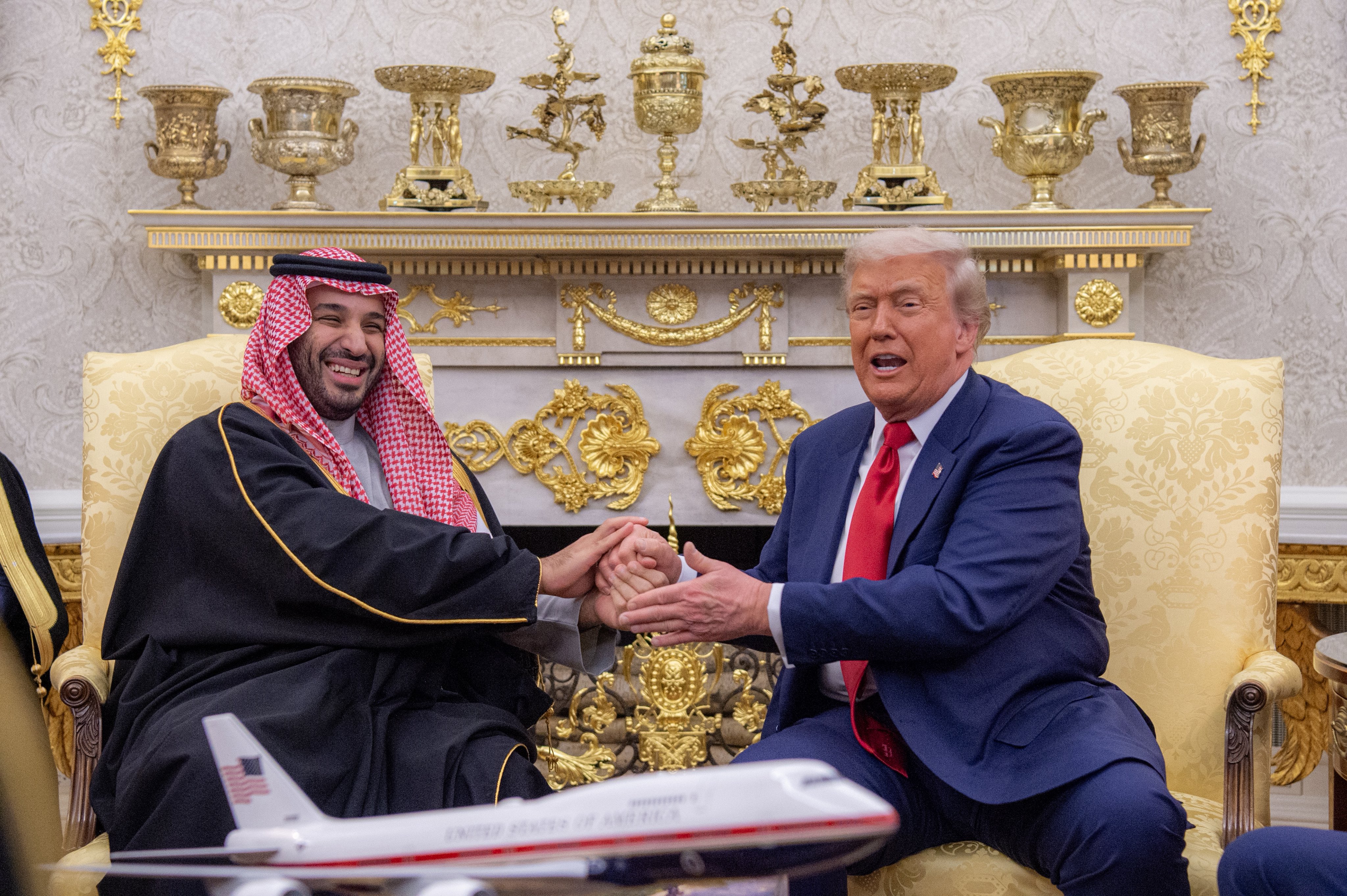 Arabia Saudita eleva su apuesta por Estados Unidos; promete inversiones cercanas al billón de dólares