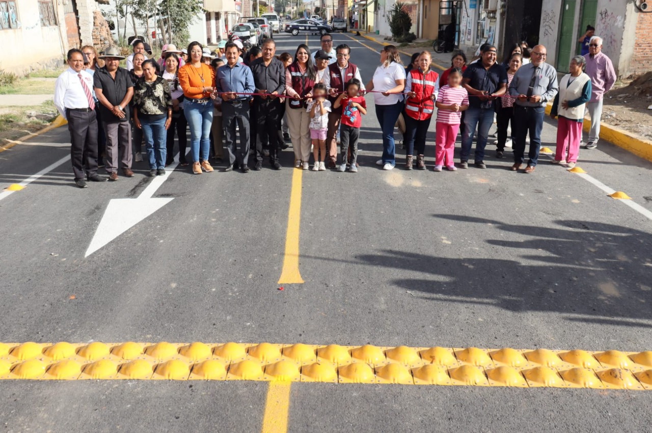 Tonantzin Fernández impulsa la movilidad en Tepontla con la rehabilitación de la Vicente Guerrero