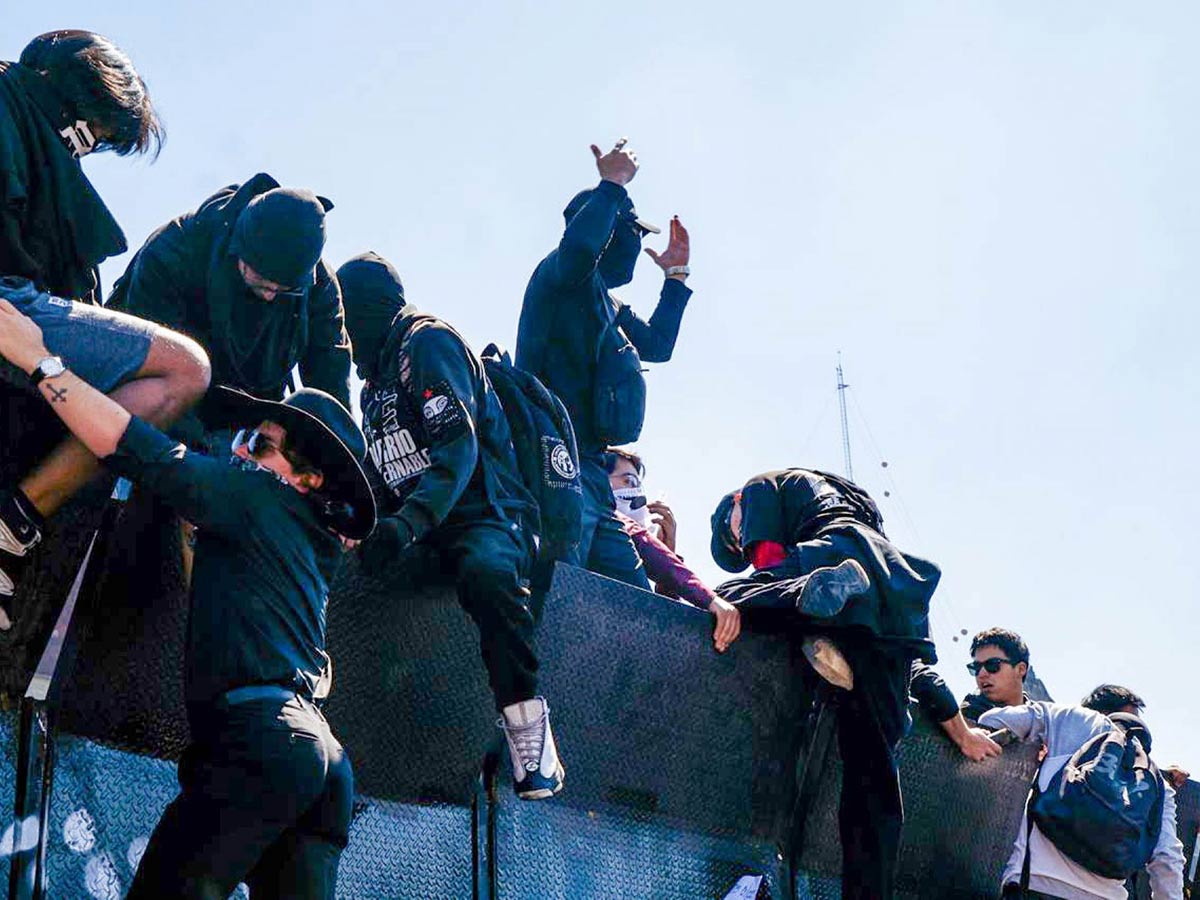 FGJ identifica a líderes del bloque negro y obtiene órdenes de captura por actos violentos en CDMX