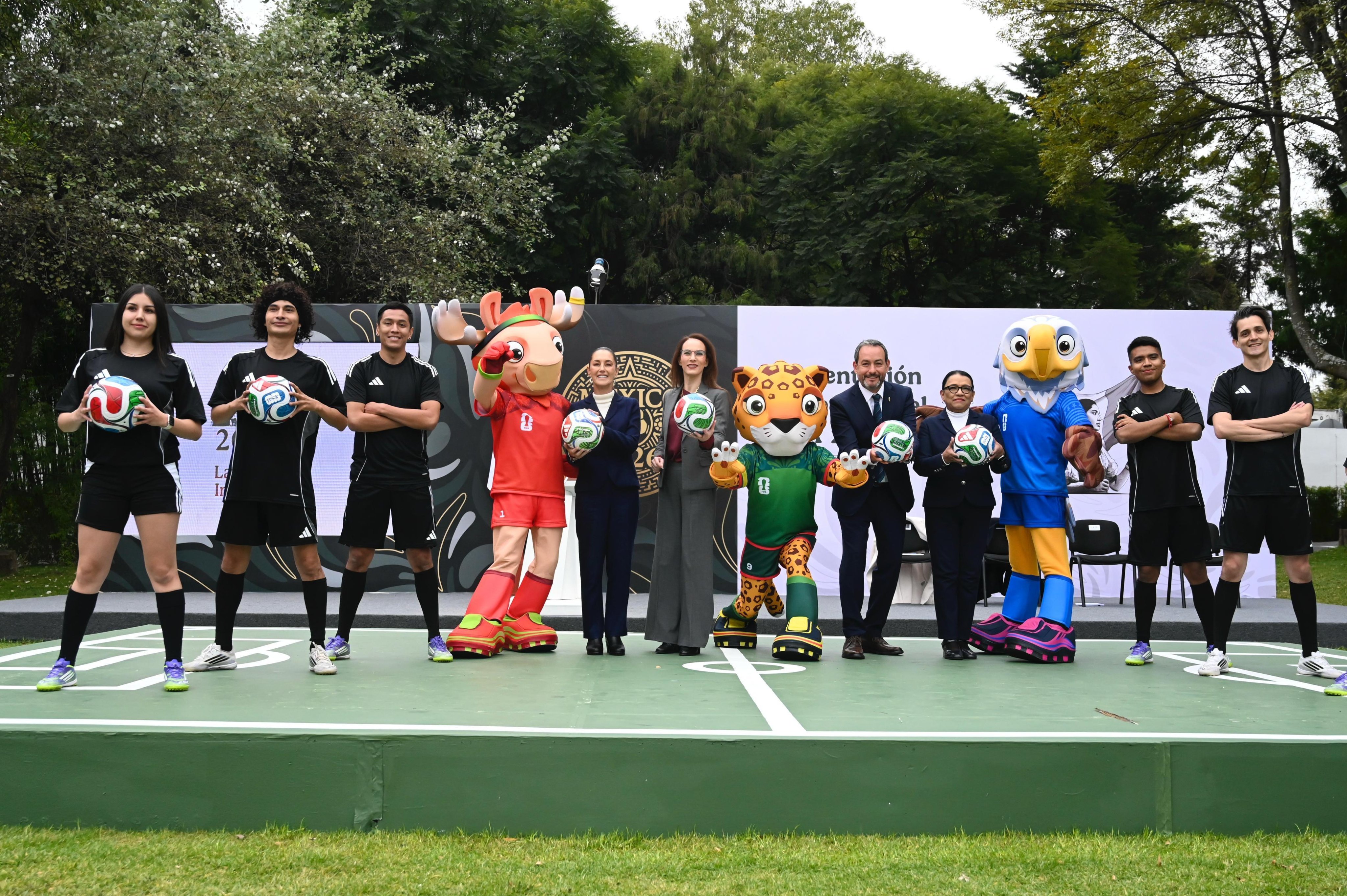 México presenta oficialmente la Copa Mundial FIFA 2026; Sheinbaum destaca preparación y unidad nacional