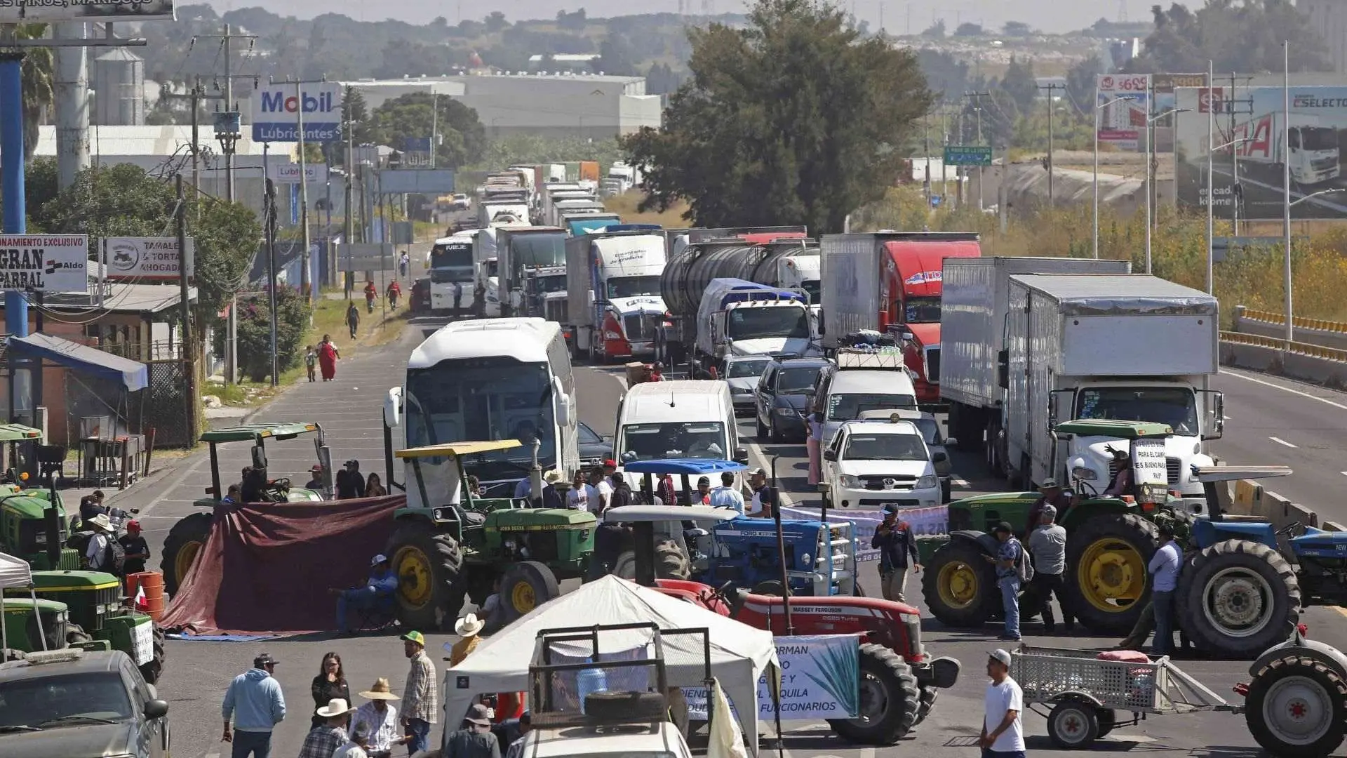 Transportistas y campesinos confirman hora del paro nacional carretero para el lunes 24 de noviembre