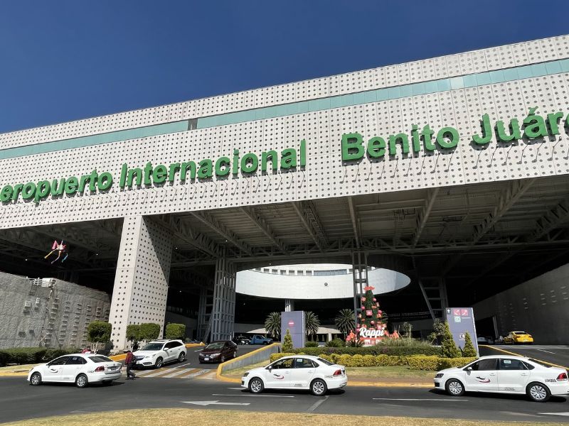 AICM tendrá orden y reglas claras para taxis y apps rumbo al Mundial 2026: Sheinbaum
