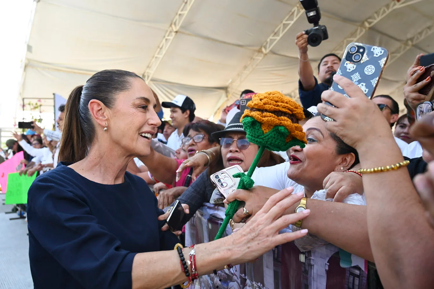 Sheinbaum convoca a concentración en el Zócalo el 6 de diciembre por siete años de la 4T