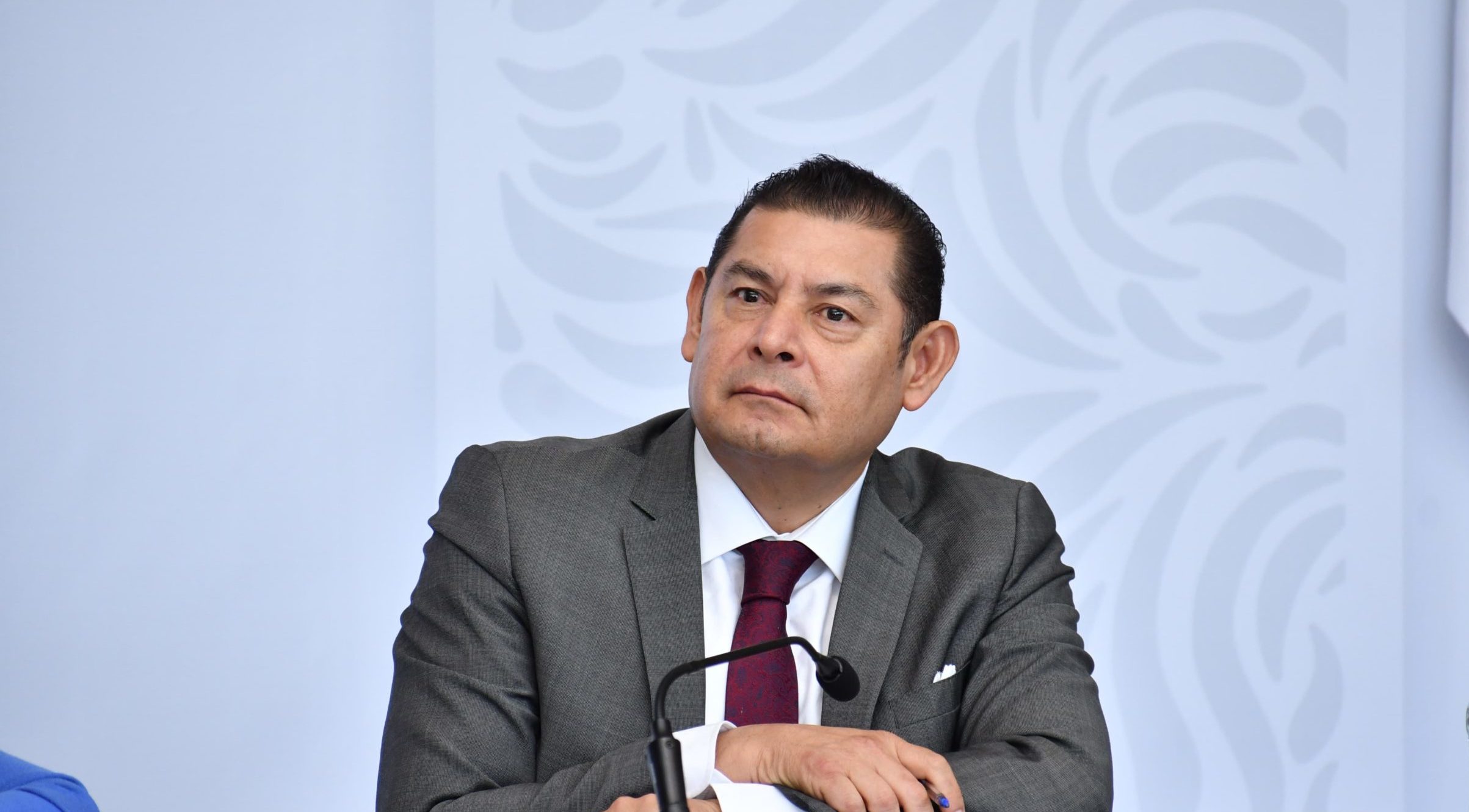 Armenta descarta aspiración presidencial y asegura que su proyecto termina en Puebla