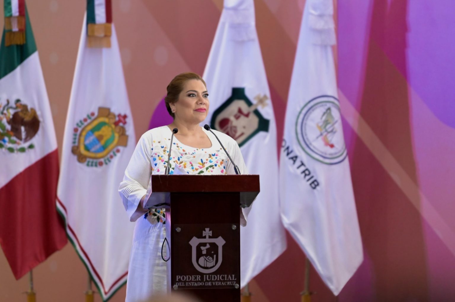 Lisbeth Aurelia Jiménez Aguirre es nombrada nueva fiscal de Veracruz en proceso fast track