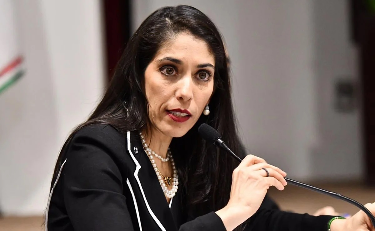 Renuncia Verónica Hernández Giadáns a la Fiscalía de Veracruz y Congreso acepta su salida