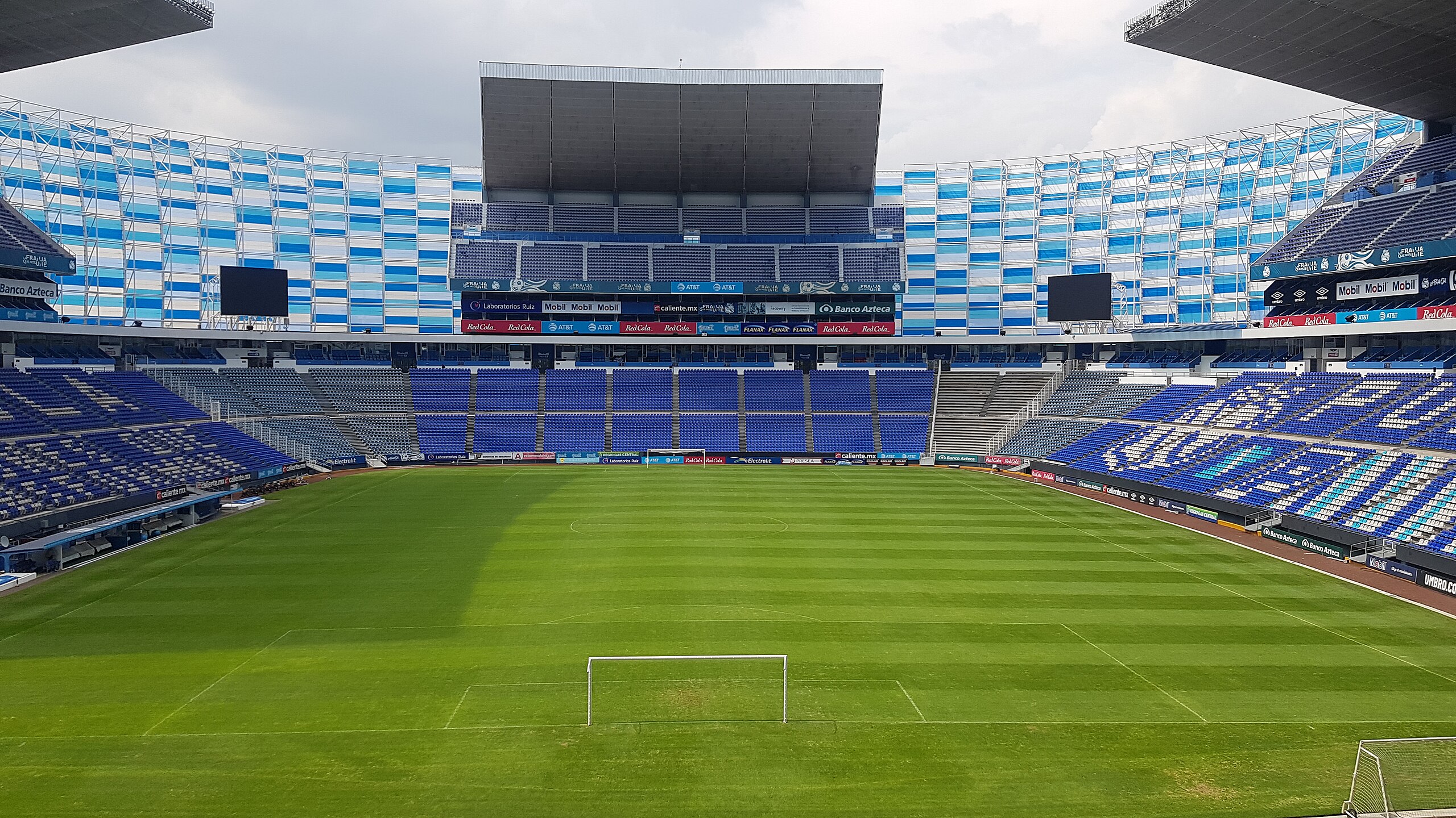 Tres selecciones evalúan entrenar en el Cuauhtémoc rumbo al Mundial 2026