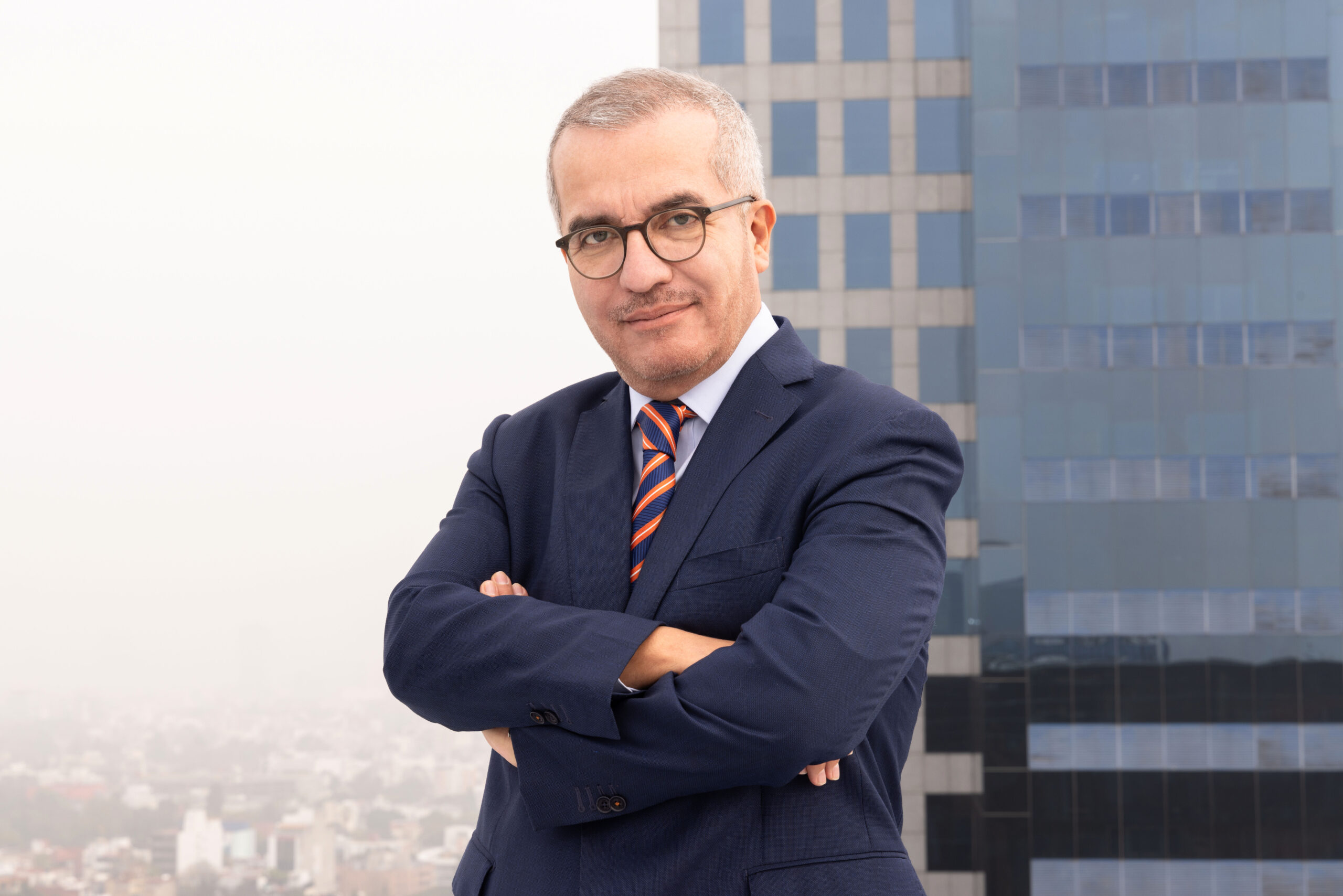 Expresidente del IFE afirma que reforma electoral no avanzará por \"no negociables\"