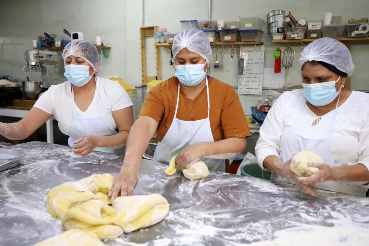 Puebla prepara rosca de reyes de 6 km para imponer récord mundial este 4 de enero