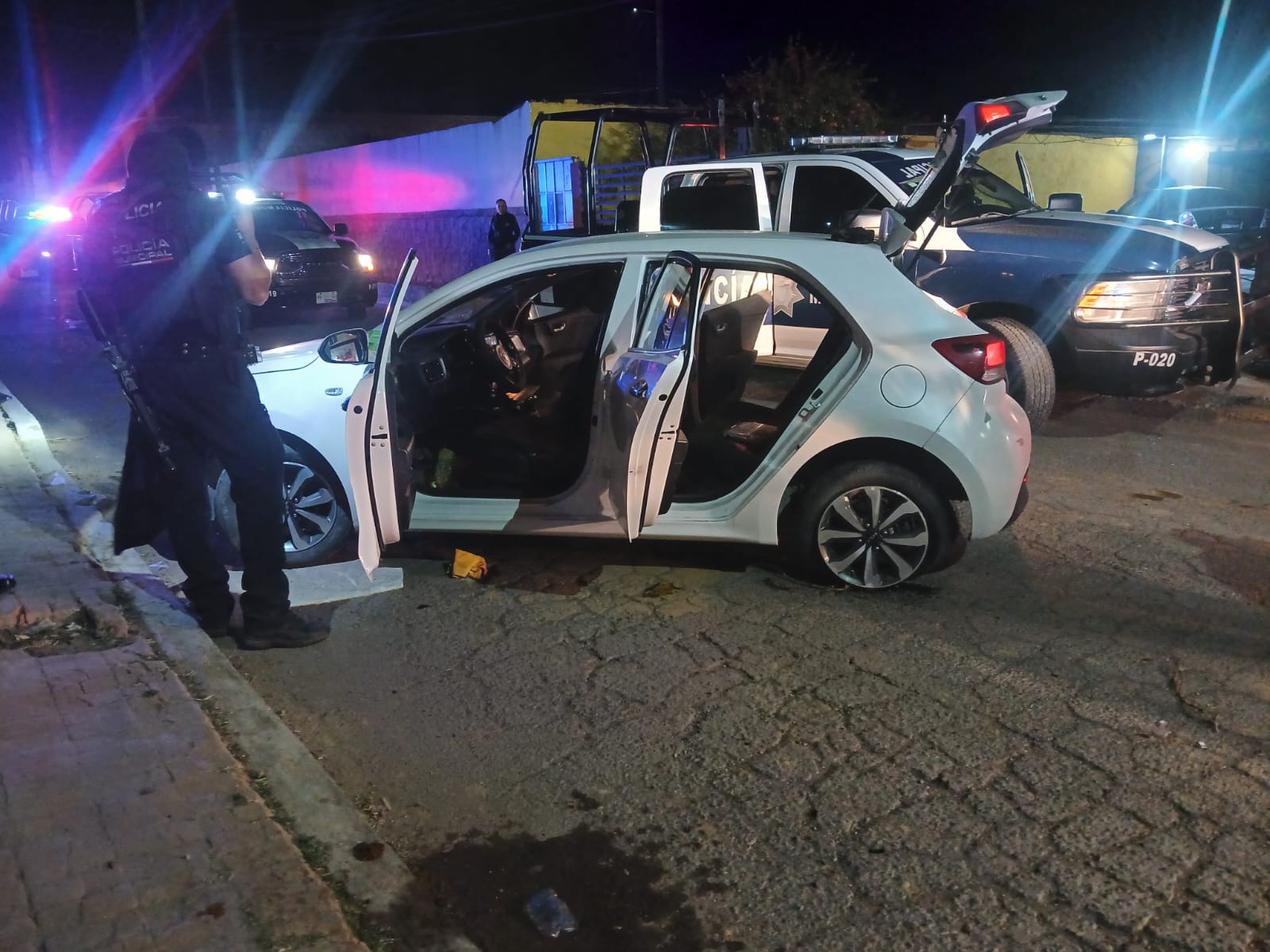 Detienen a hombre armado en San Diego Cuachayotla, Cholula