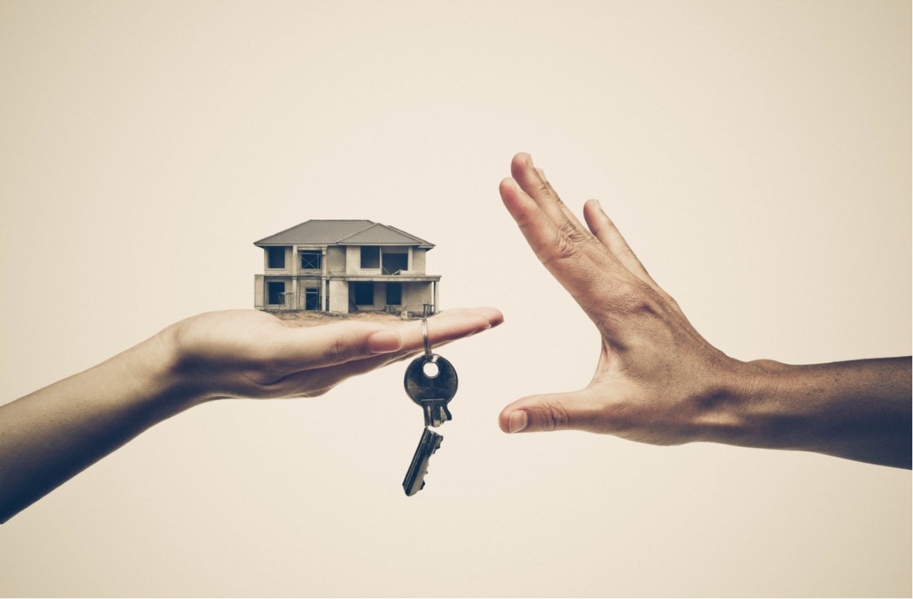 Fraudes inmobiliarios en Puebla dejan pérdidas desde 100 mil pesos y se concentran en redes sociales