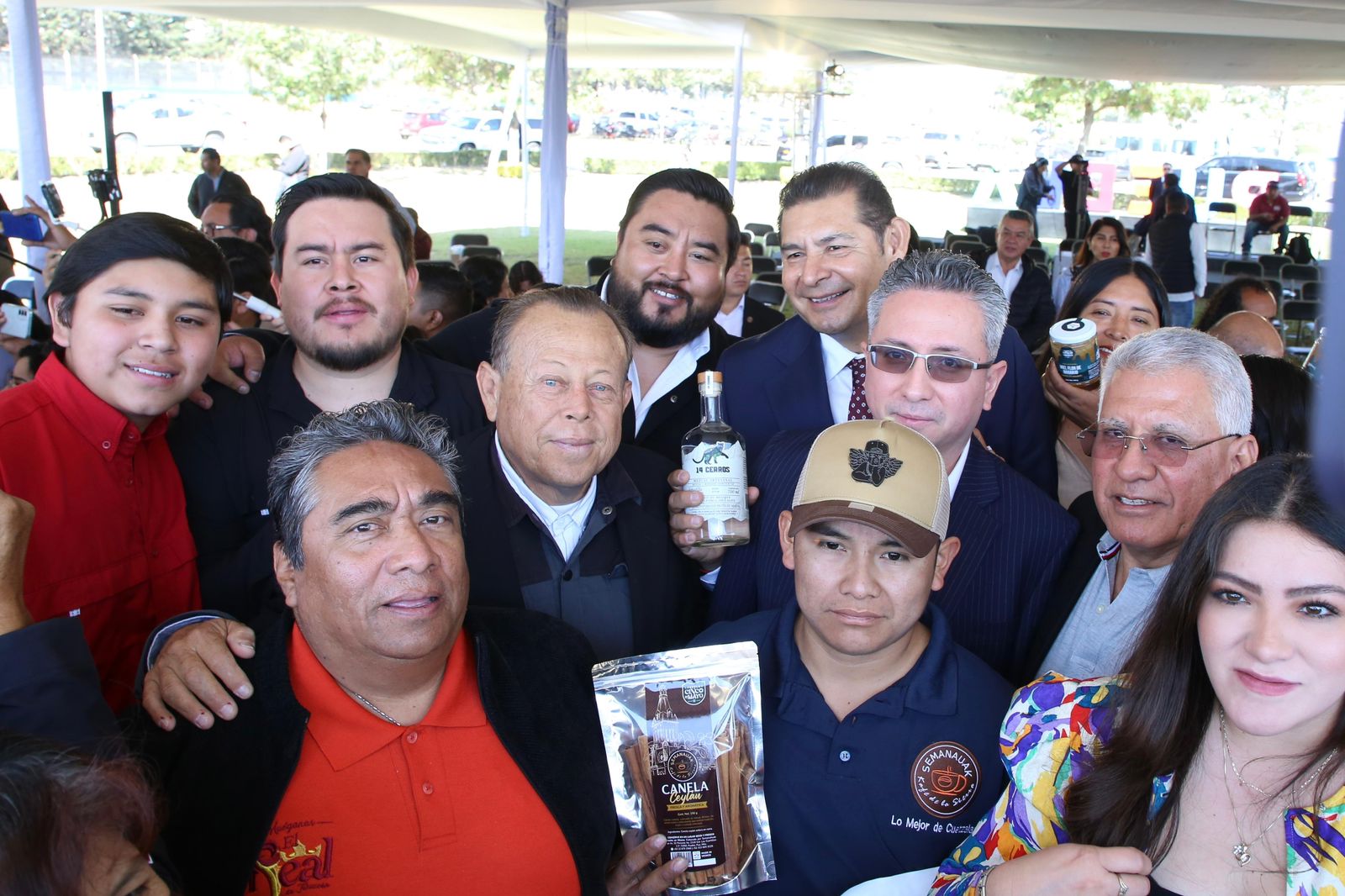 Marca \"Puebla 5 de Mayo\" llega a Estados Unidos; envían 38 toneladas de productos locales a Nueva York