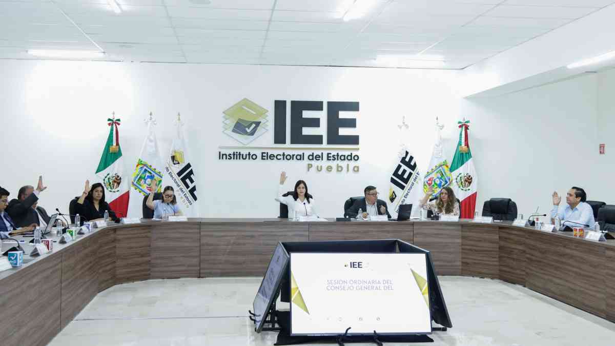 Puebla se queda sin nuevos partidos para 2027; IEE batea registro de “Fuerza Obradorista”