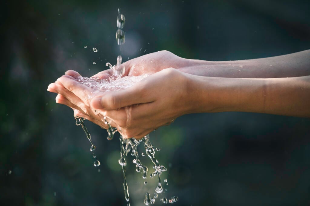 Nueva Ley de Aguas en México va contra el acaparamiento y prohíbe venta de concesiones